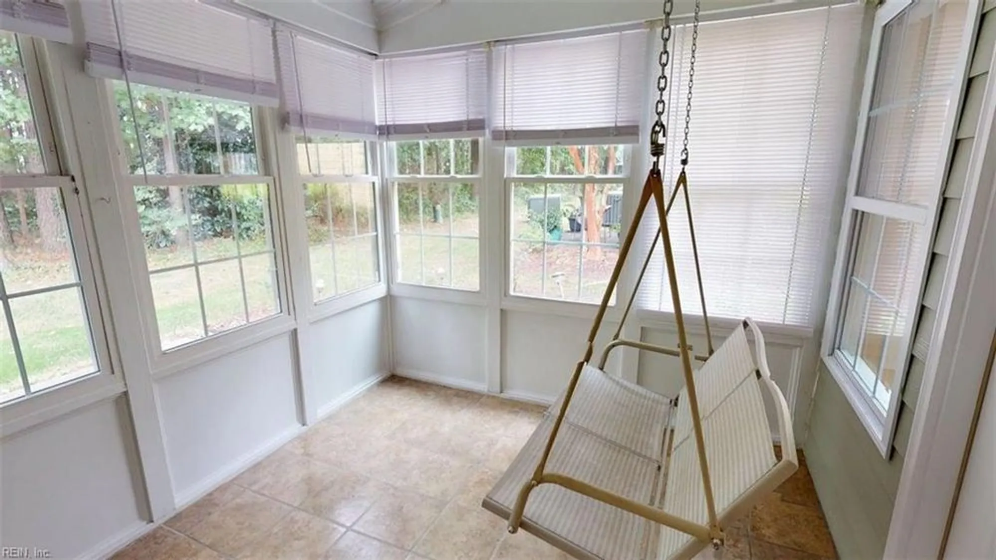 Property Slideshow image 21 of 50 | 1441 carrolton way # 165, Chesapeake, VA, 23320