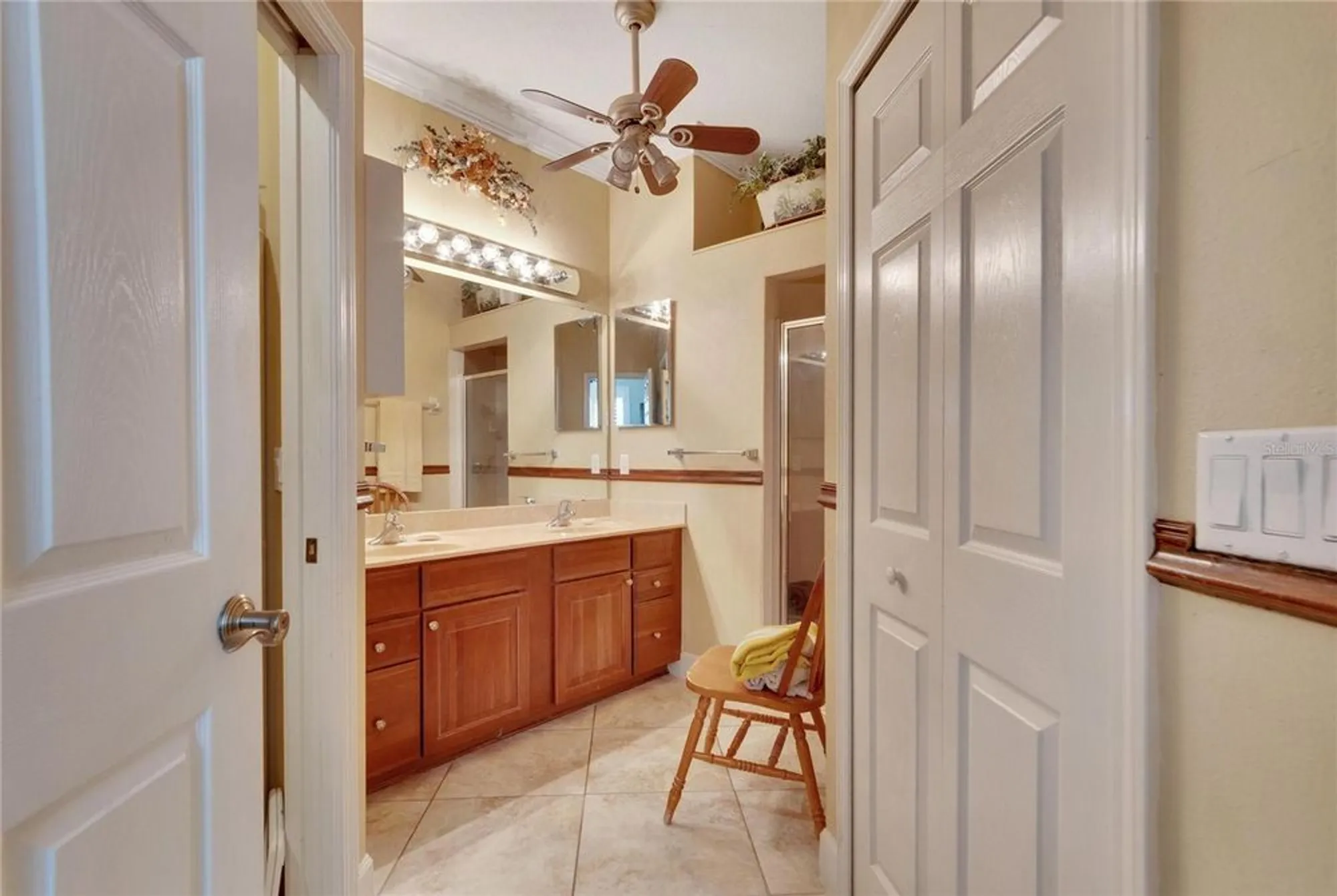 Property Slideshow image 30 of 67 | 204 mystic falls dr, Apollo Beach, FL, 33572