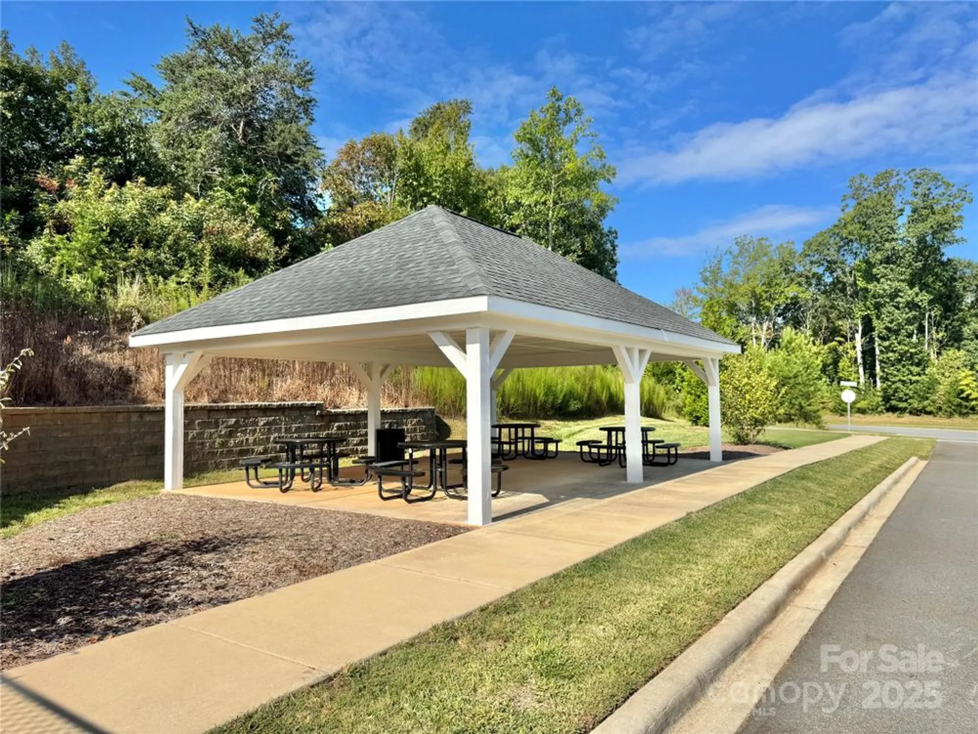 Property Slideshow image 45 of 46 | 131 canoe pole ln, Mooresville, NC, 28117