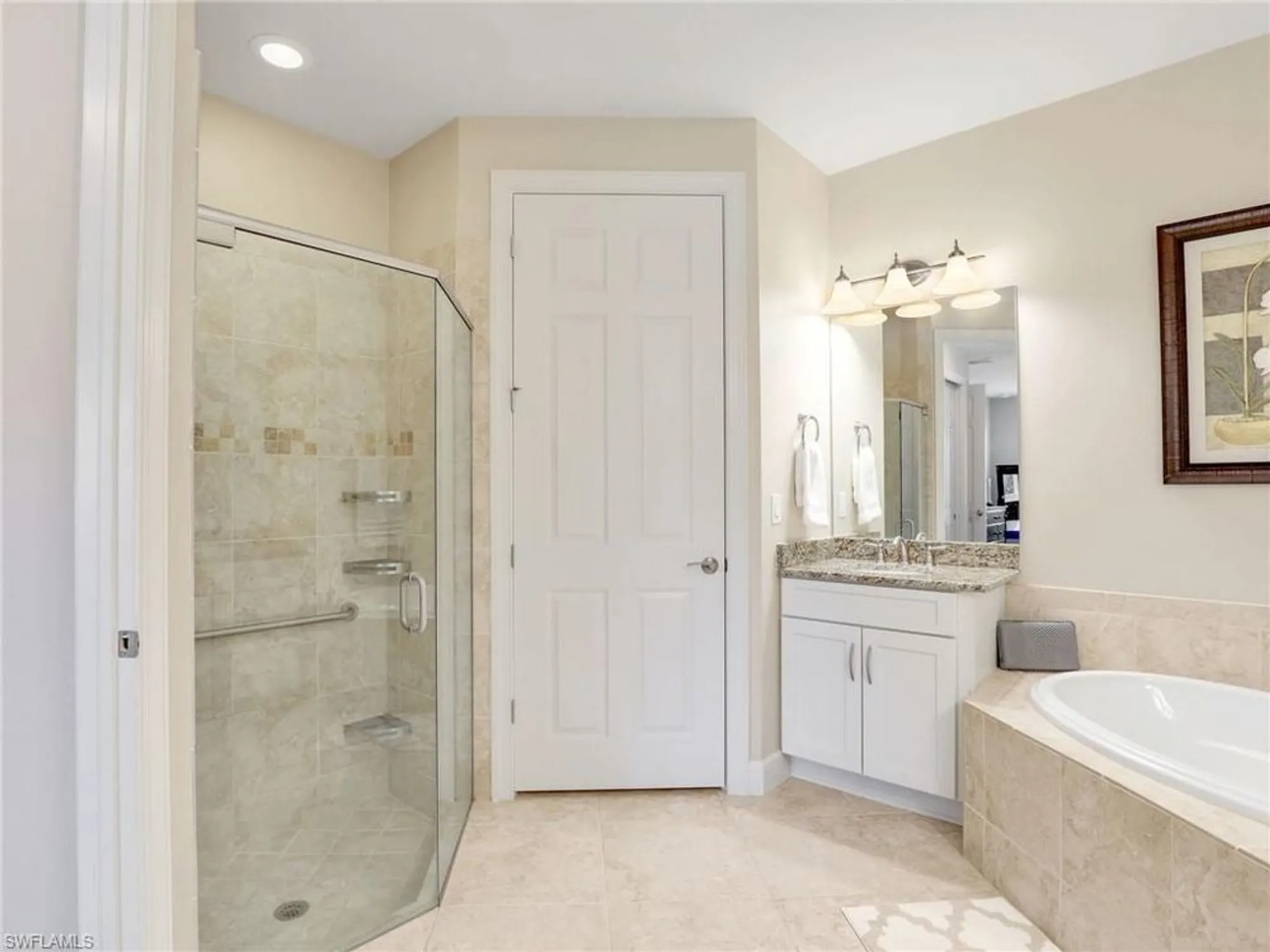 Property Slideshow image 16 of 33 | 10231 glastonbury cir 102, Fort Myers, FL, 33913
