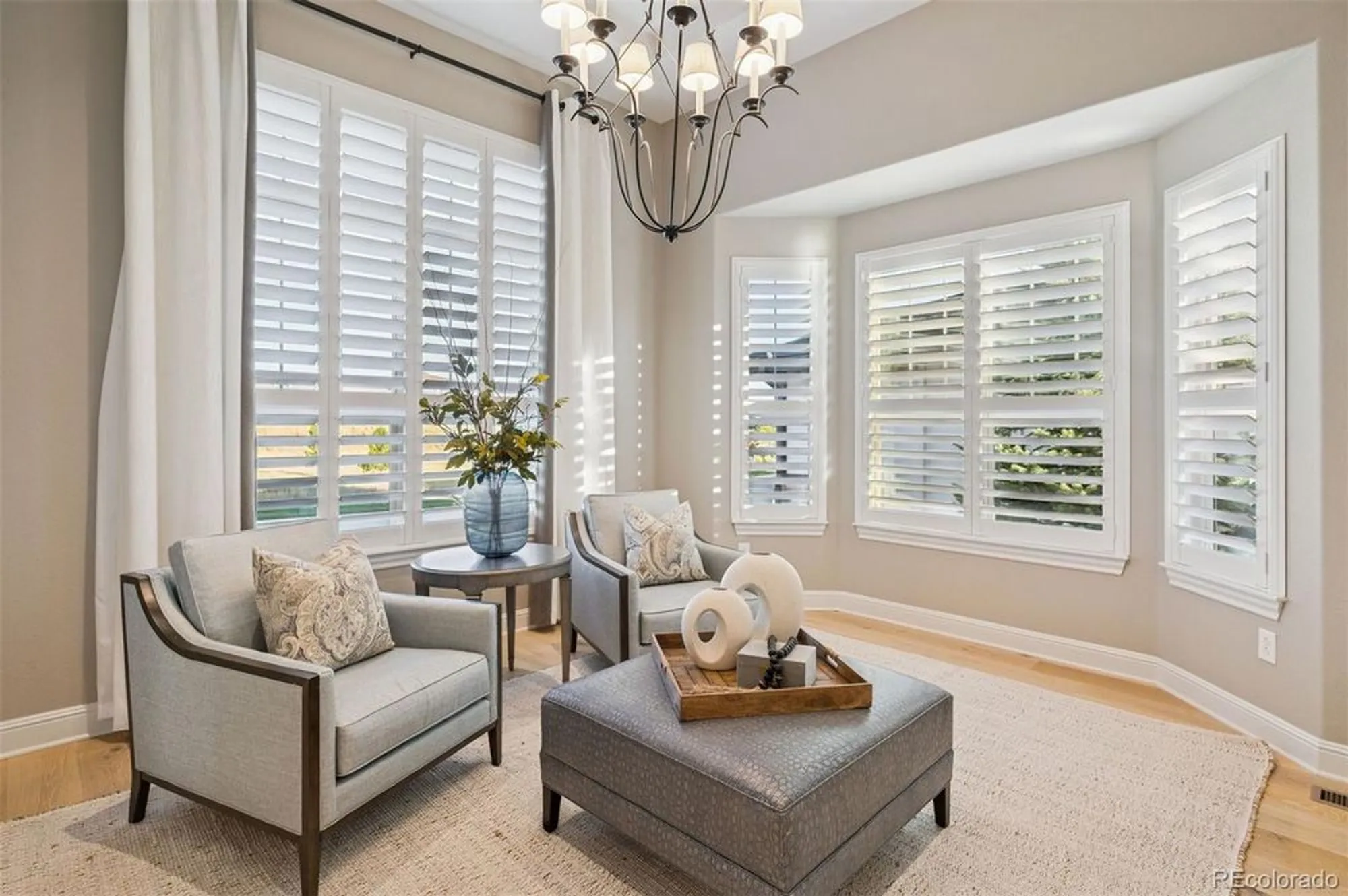 Property Slideshow image 6 of 48 | 8363 s winnipeg ct, Aurora, CO, 80016