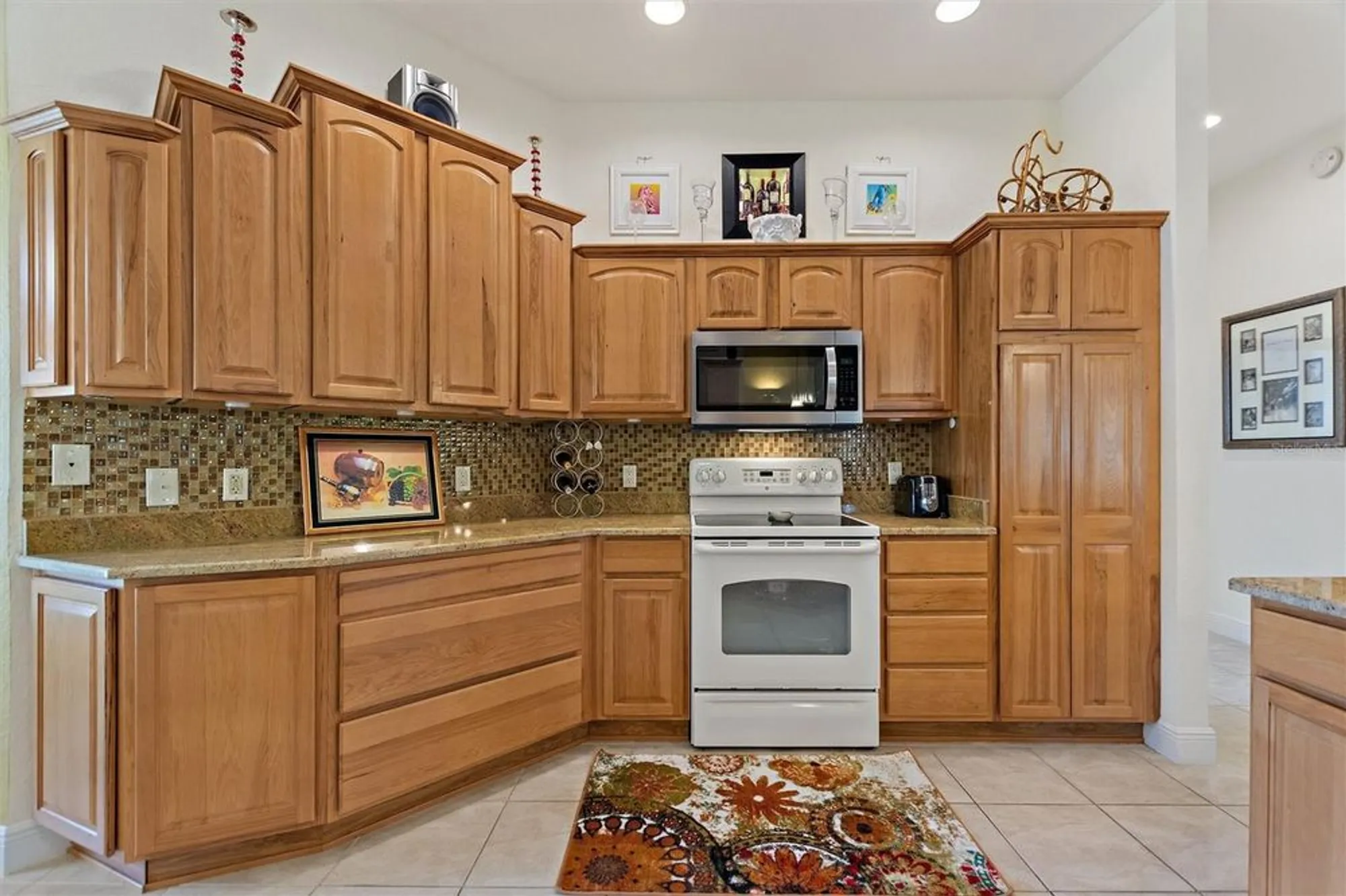 Property Slideshow image 5 of 40 | 1258 donalds pl, The Villages, FL, 32162