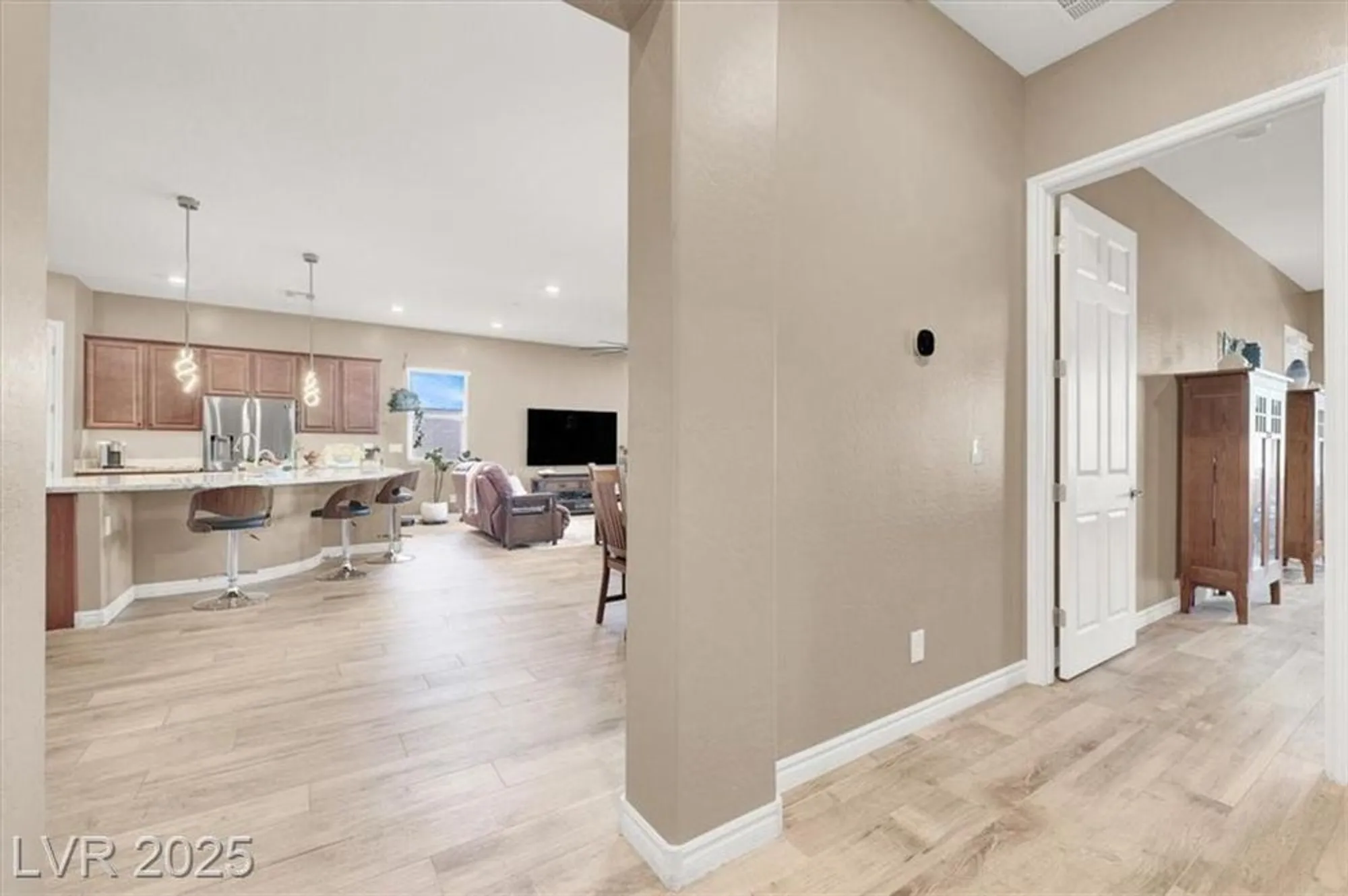 Property Slideshow image 28 of 48 | 400 middlestone ave, Henderson, NV, 89011