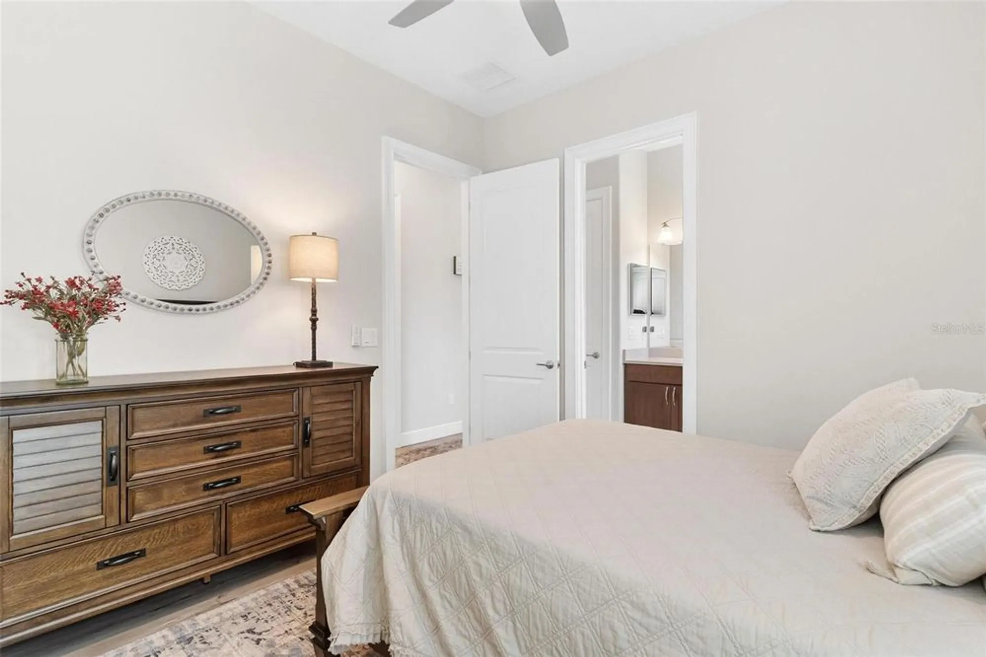 Property Slideshow image 36 of 56 | 5066 greens dr, Lady Lake, FL, 32159