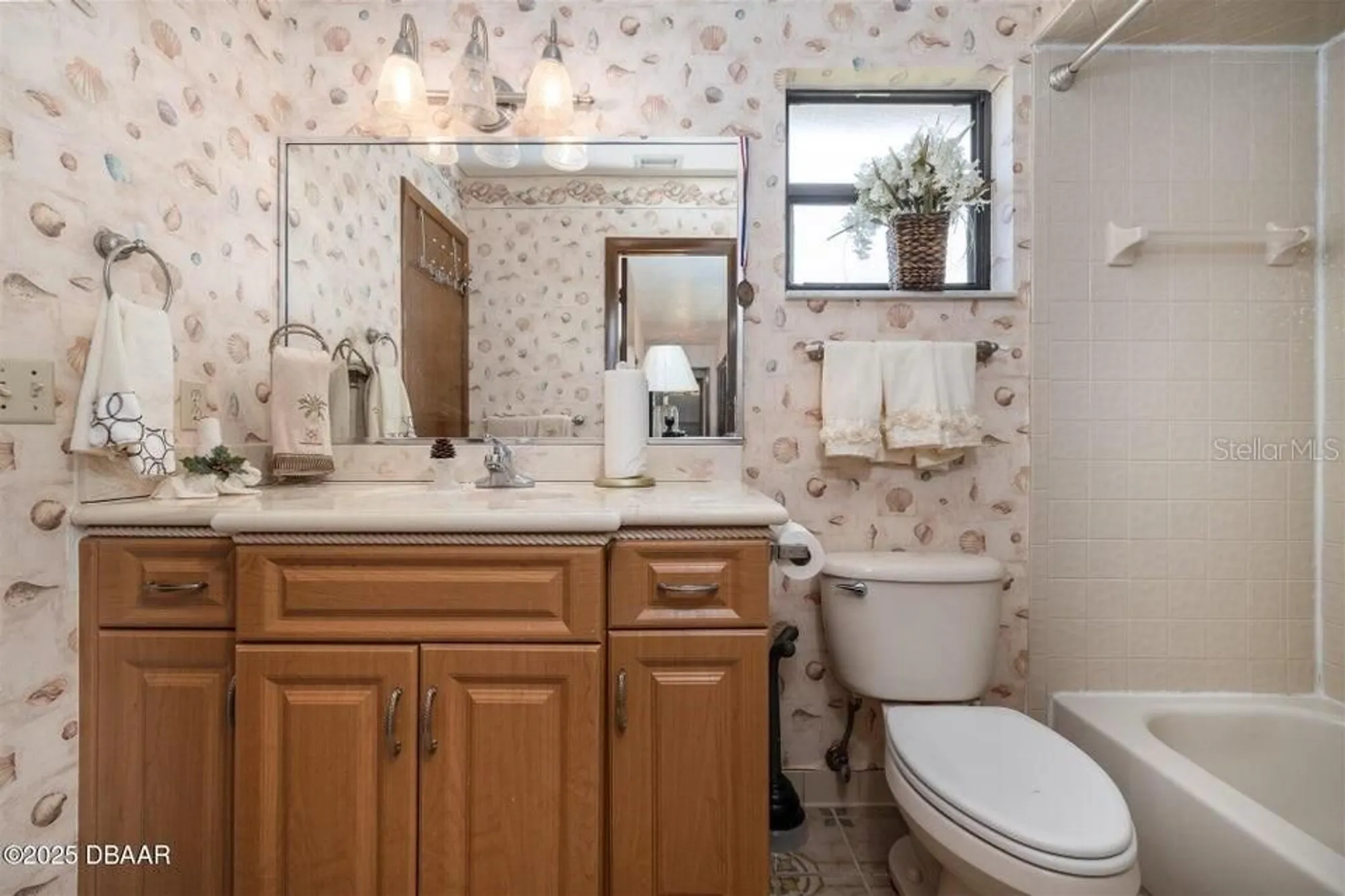 Property Slideshow image 23 of 30 | 252 gull dr, Daytona Beach, FL, 32119