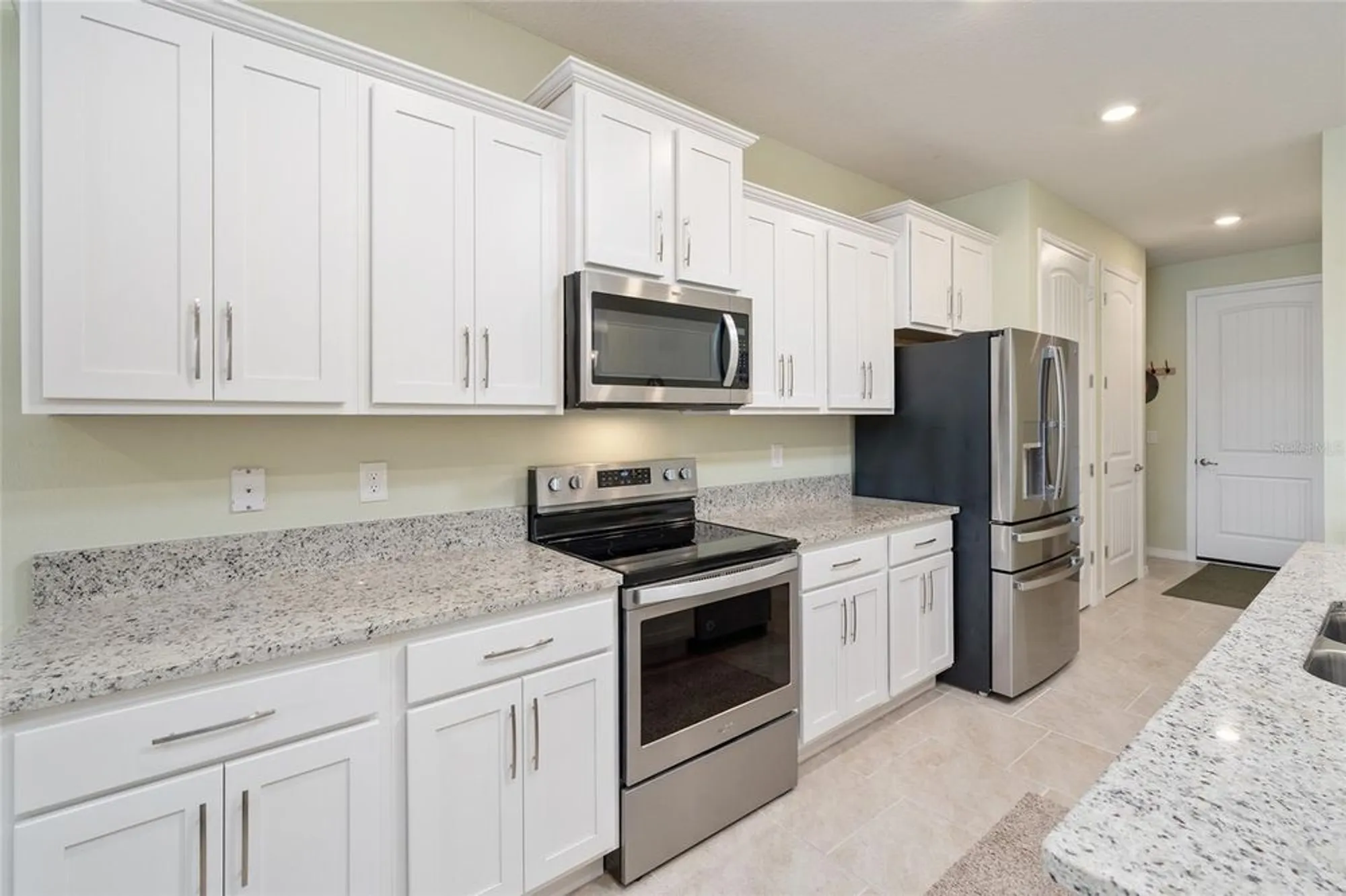 Property Slideshow image 17 of 77 | 17613 summersweet way, Clermont, FL, 34714