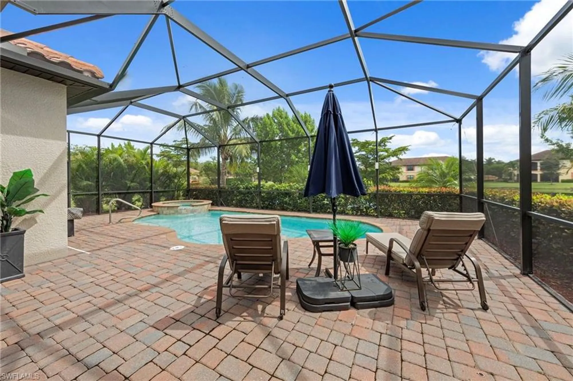Property Slideshow image 39 of 49 | 28009 foxrock ct, Bonita Springs, FL, 34135