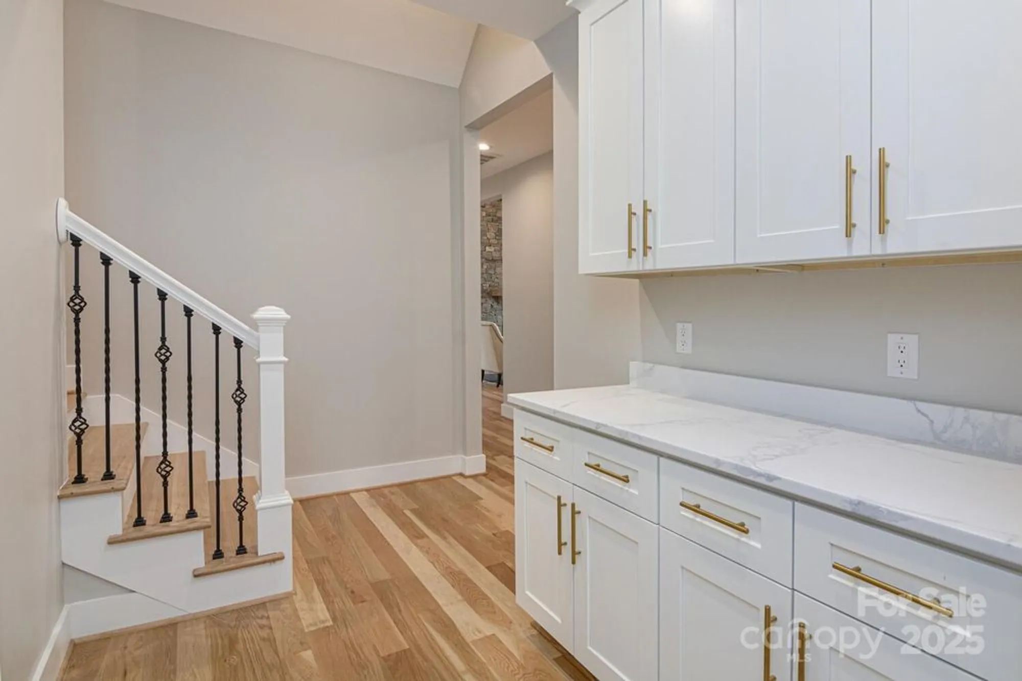 Property Slideshow image 20 of 48 | 131 dawn mist ct, Hendersonville, NC, 28791