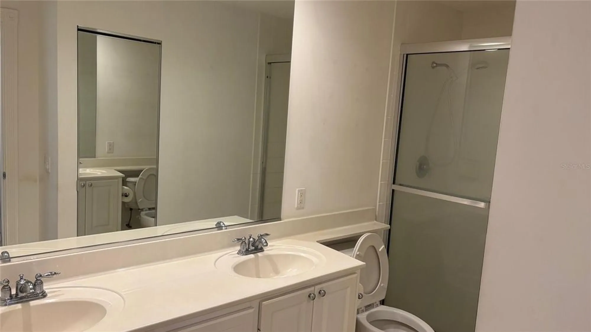 Property Slideshow image 13 of 46 | 11887 delfina ln, Orlando, FL, 32827