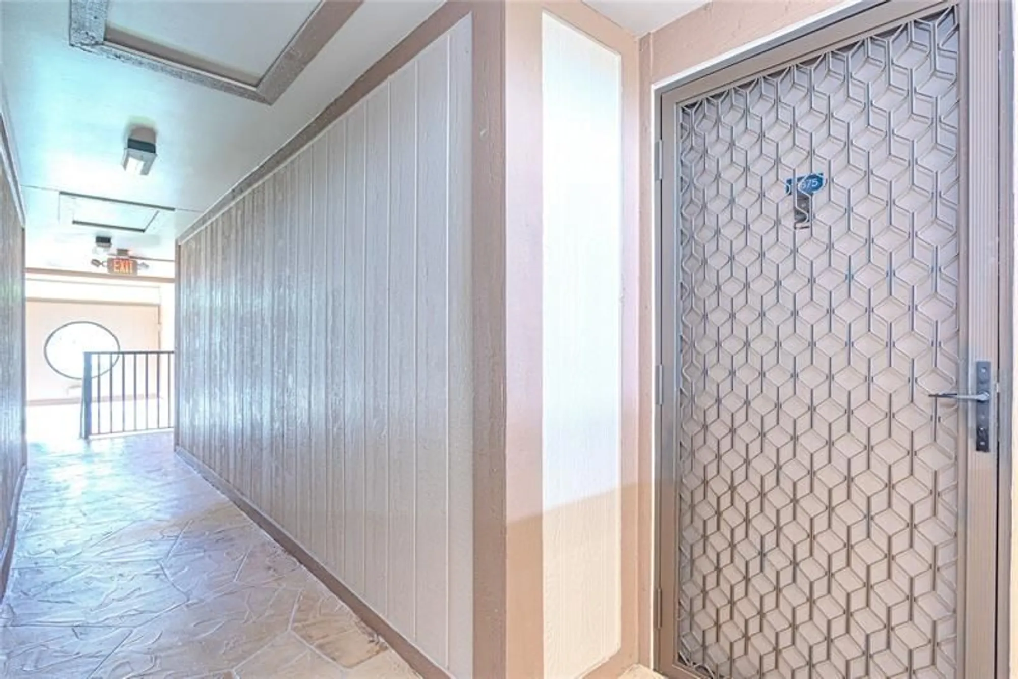 Property Slideshow image 20 of 25 | 10675 w clairmont cir # 202, Tamarac, FL, 33321