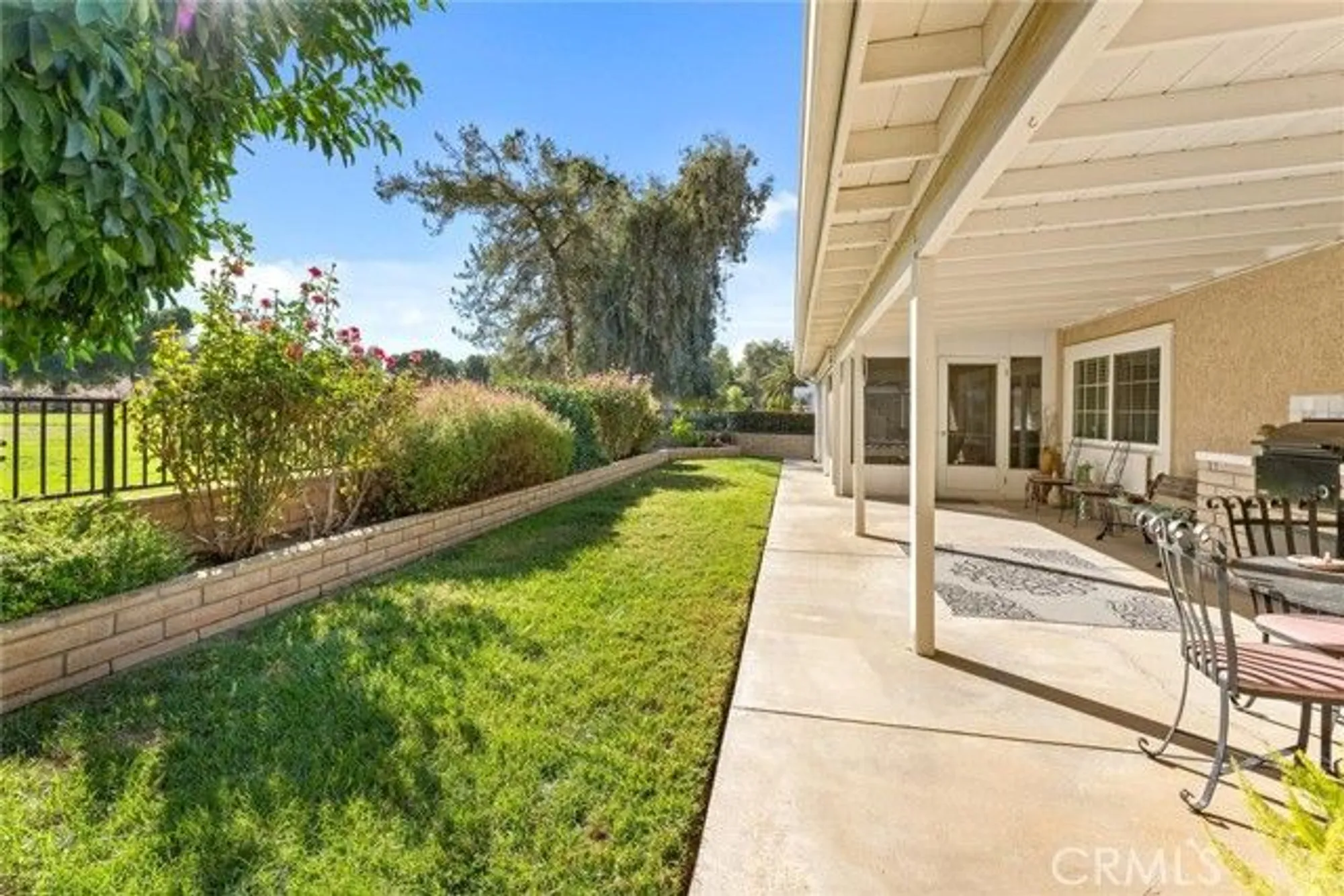 Property Slideshow image 25 of 39 | 2059 silver oak way, Hemet, CA, 92545