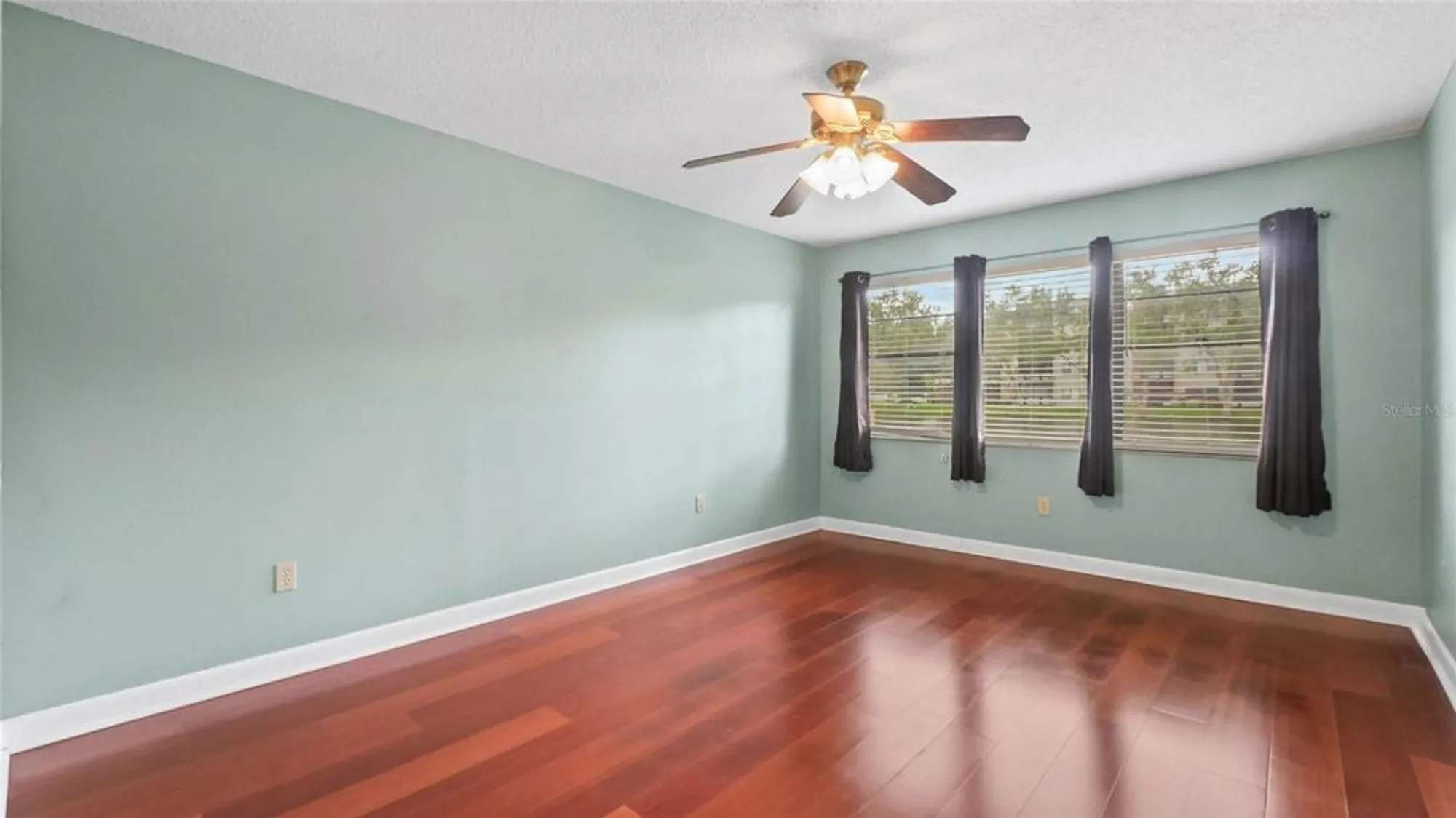 Property Slideshow image 12 of 32 | 6070 80th st n unit 109, St Petersburg, FL, 33709