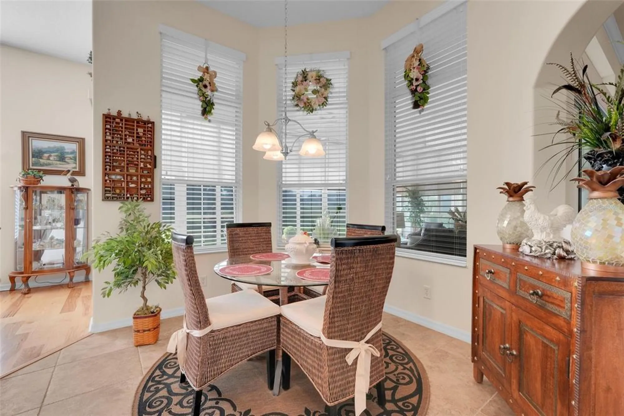 Property Slideshow image 19 of 40 | 27303 stoney brook dr, Leesburg, FL, 34748