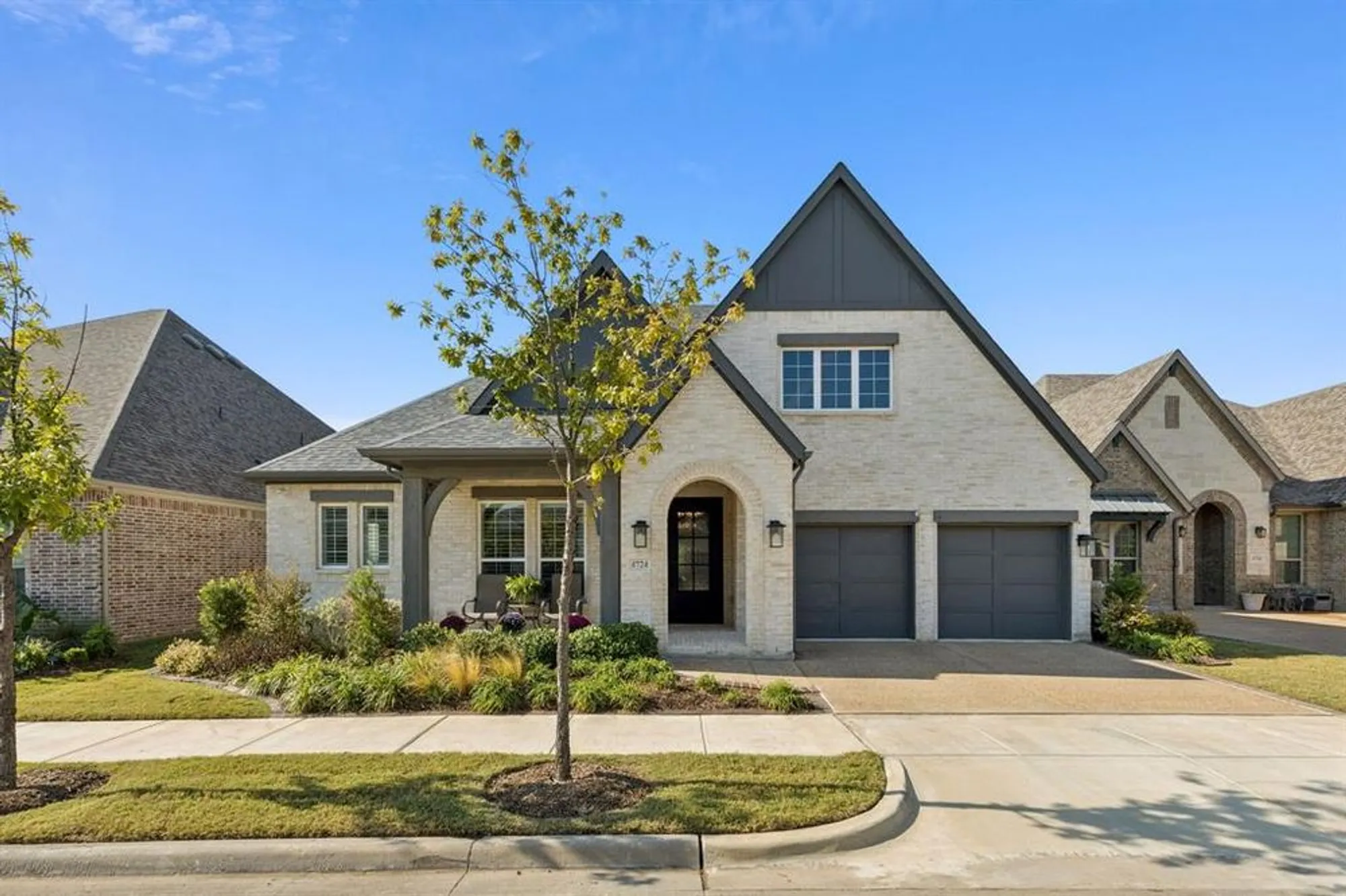 Property Slideshow image 4 of 34 | 4724 cherry bark trl, Arlington, TX, 76005