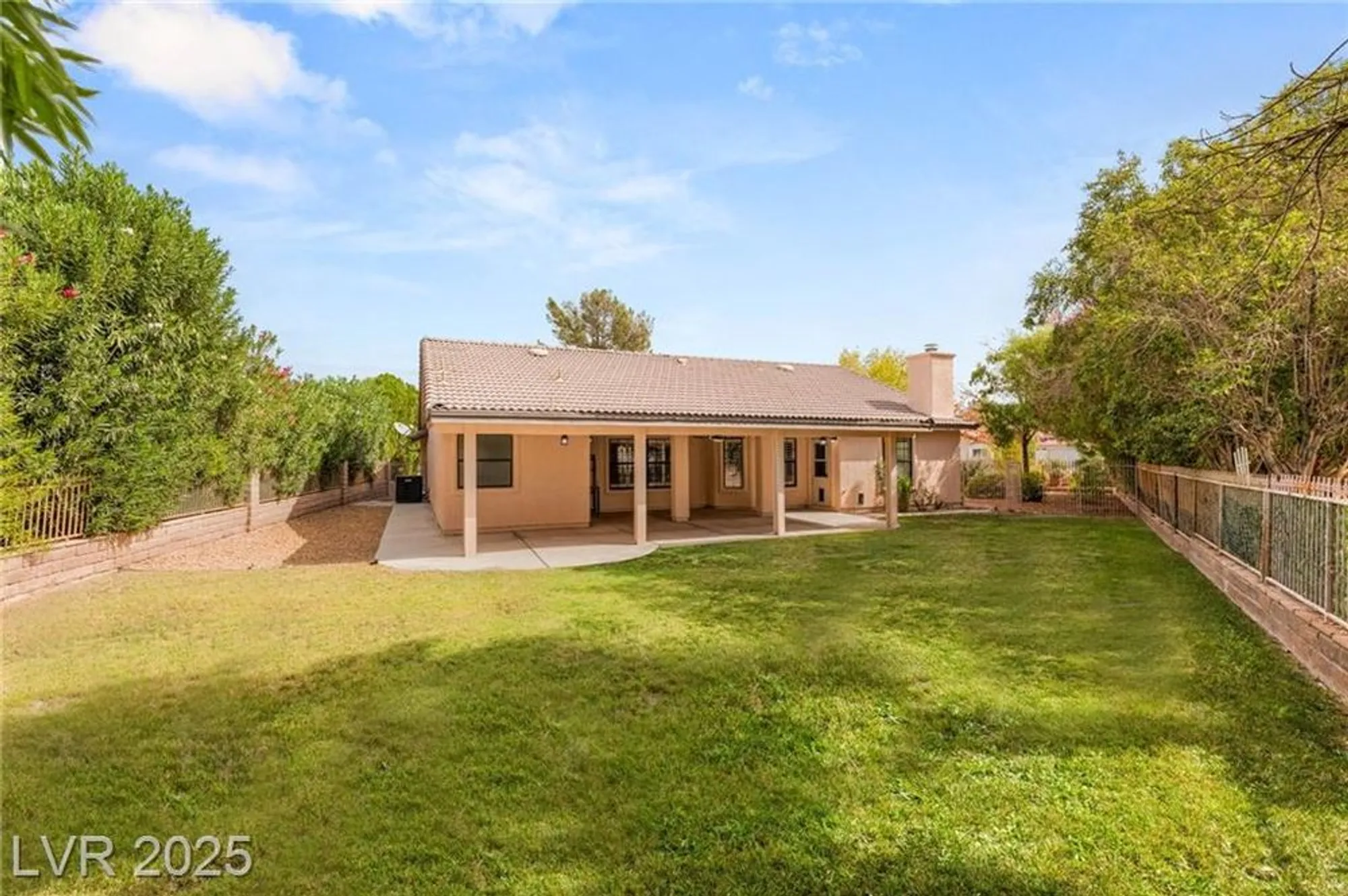 Property Slideshow image 28 of 40 | 5605 bay shore cir, Las Vegas, NV, 89130