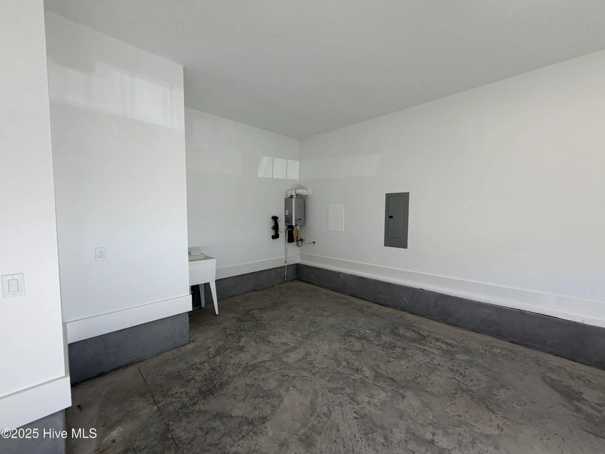 Property Slideshow image 35 of 70 | 7354 foxbriar dr, Leland, NC, 28451