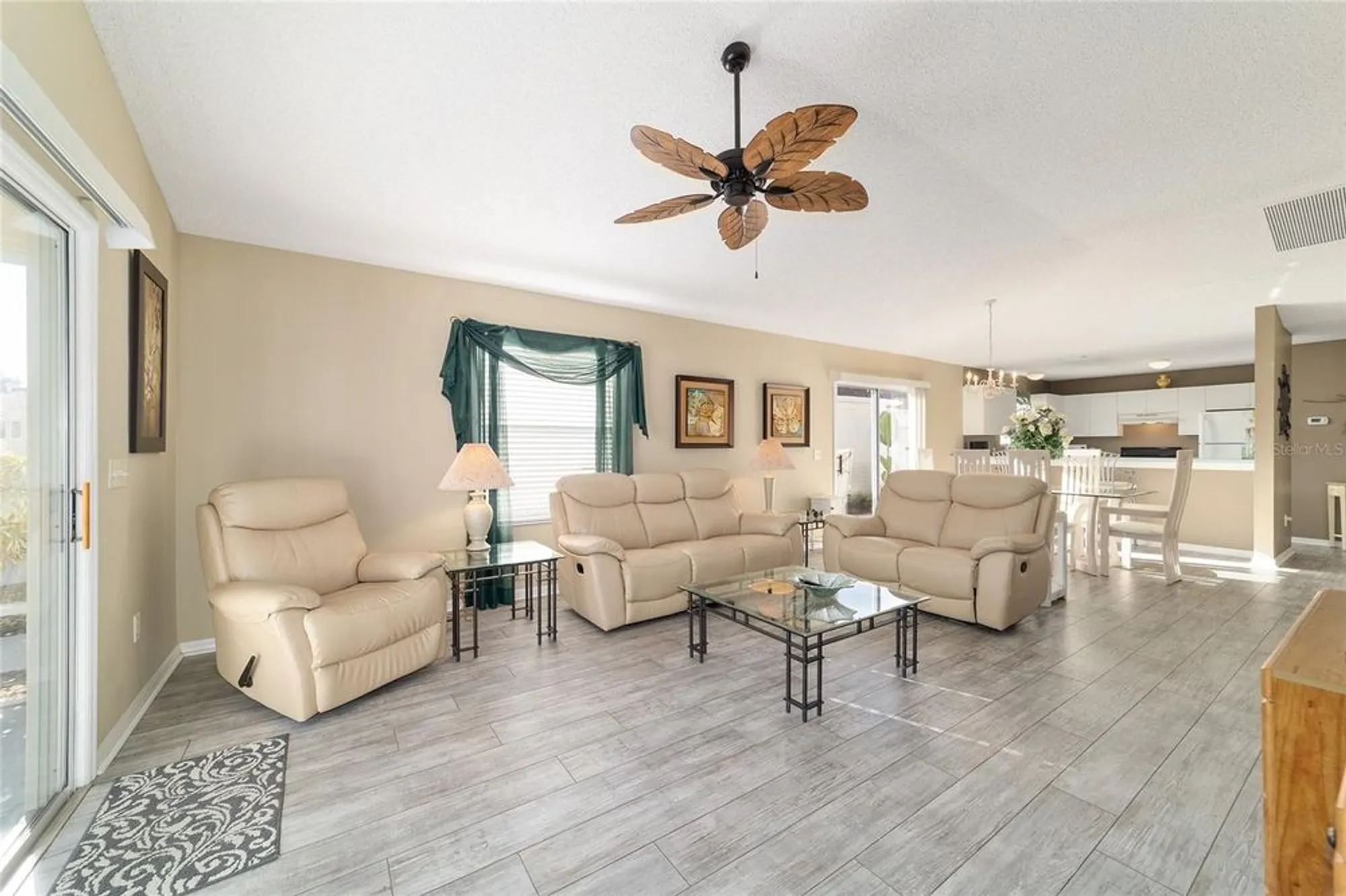Property Slideshow image 16 of 68 | 17773 se 91st freedom ct, The Villages, FL, 32162