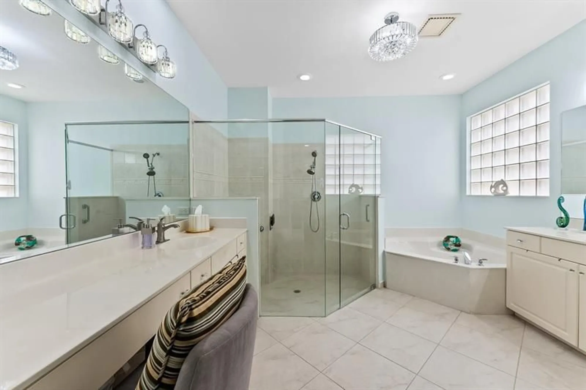 Property Slideshow image 15 of 44 | 7030 vesuvio pl, Boynton Beach, FL, 33437