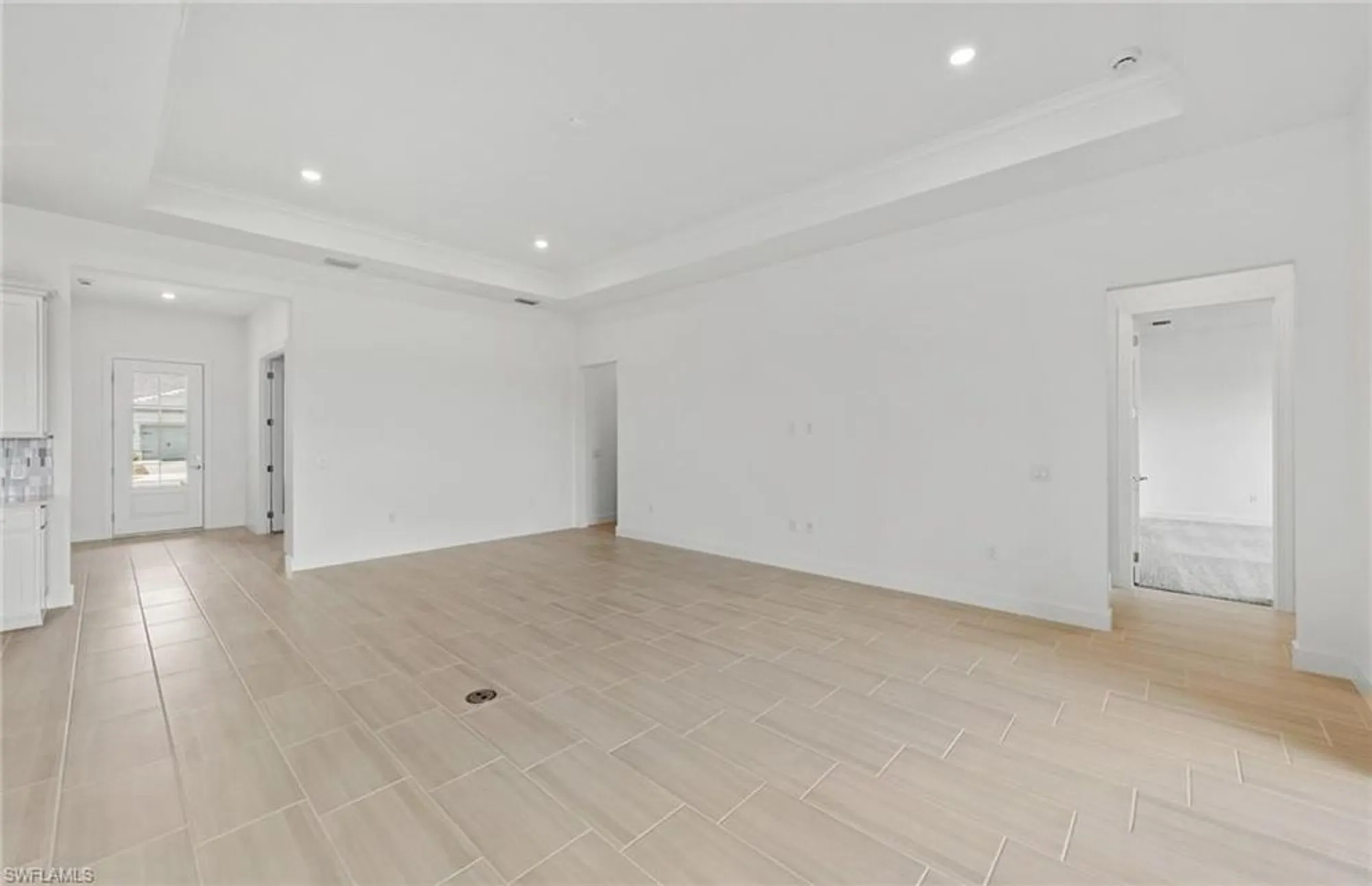 Property Slideshow image 6 of 25 | 20024 nickel trl, Alva, FL, 33920