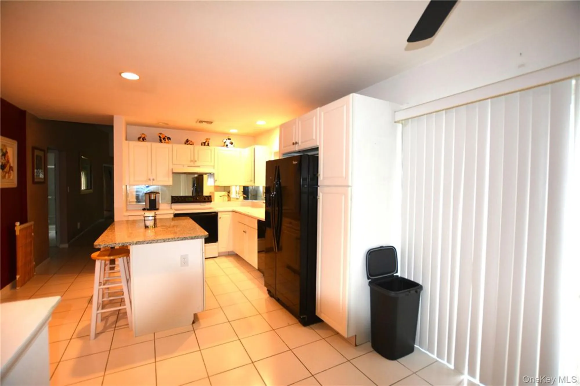 Property Slideshow image 10 of 25 | 1 willow ct, Manorville, NY, 11949