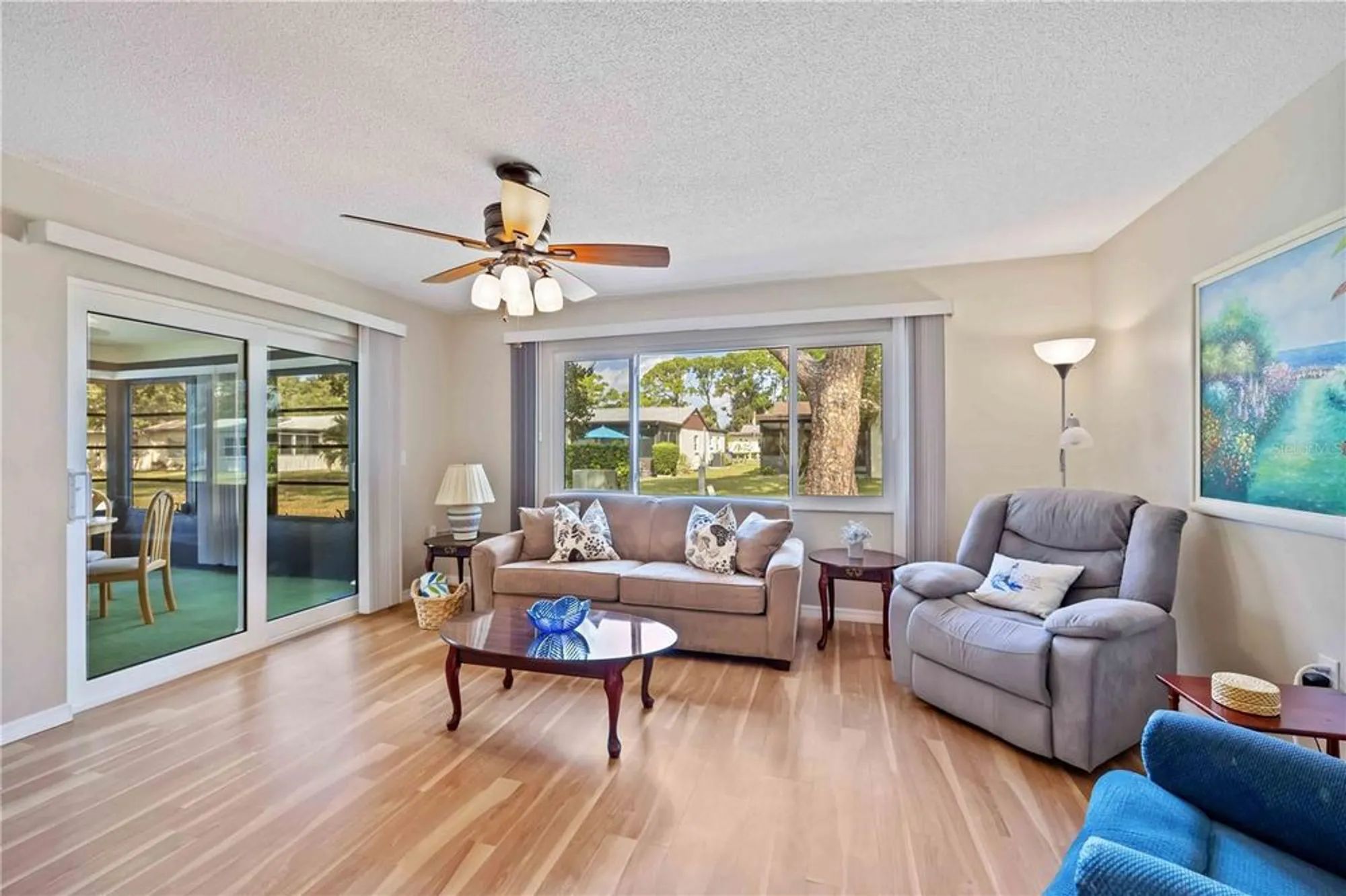 Property Slideshow image 15 of 51 | 3527 silver pine ct # 82, Sarasota, FL, 34231