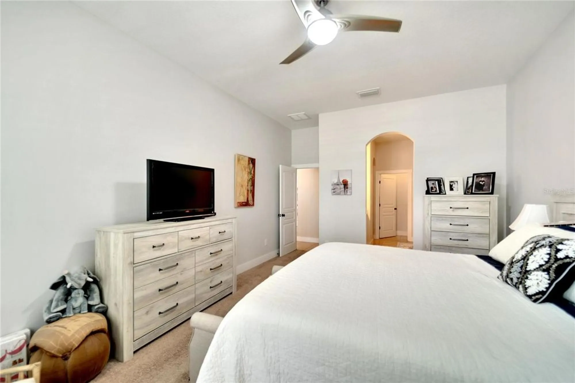 Property Slideshow image 27 of 60 | 527 manns harbor dr, Apollo Beach, FL, 33572