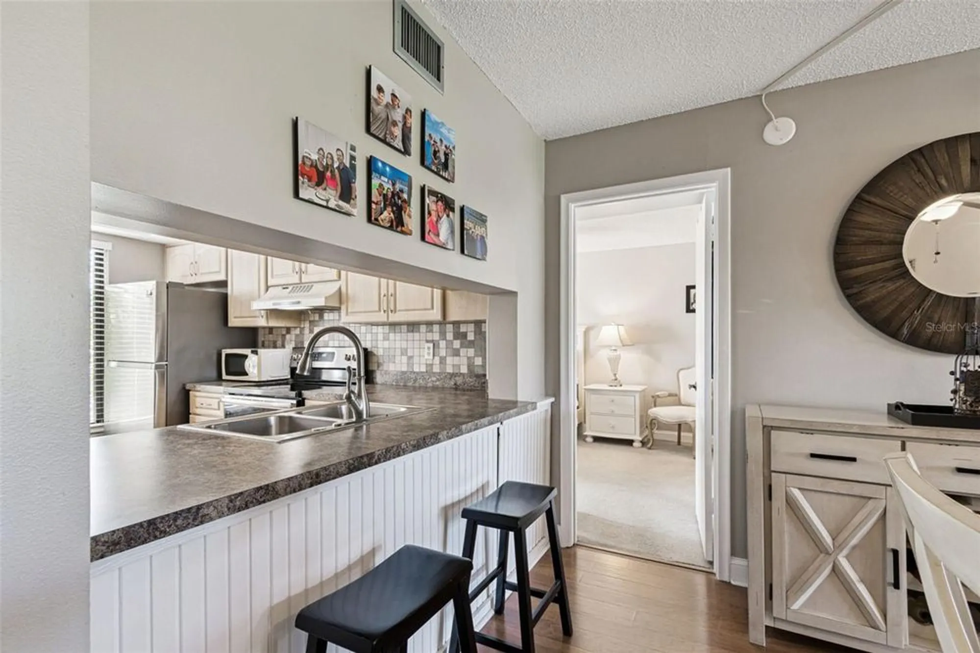 Property Slideshow image 18 of 52 | 6105 palma del mar blvd s apt 120, Saint Petersburg, FL, 33715