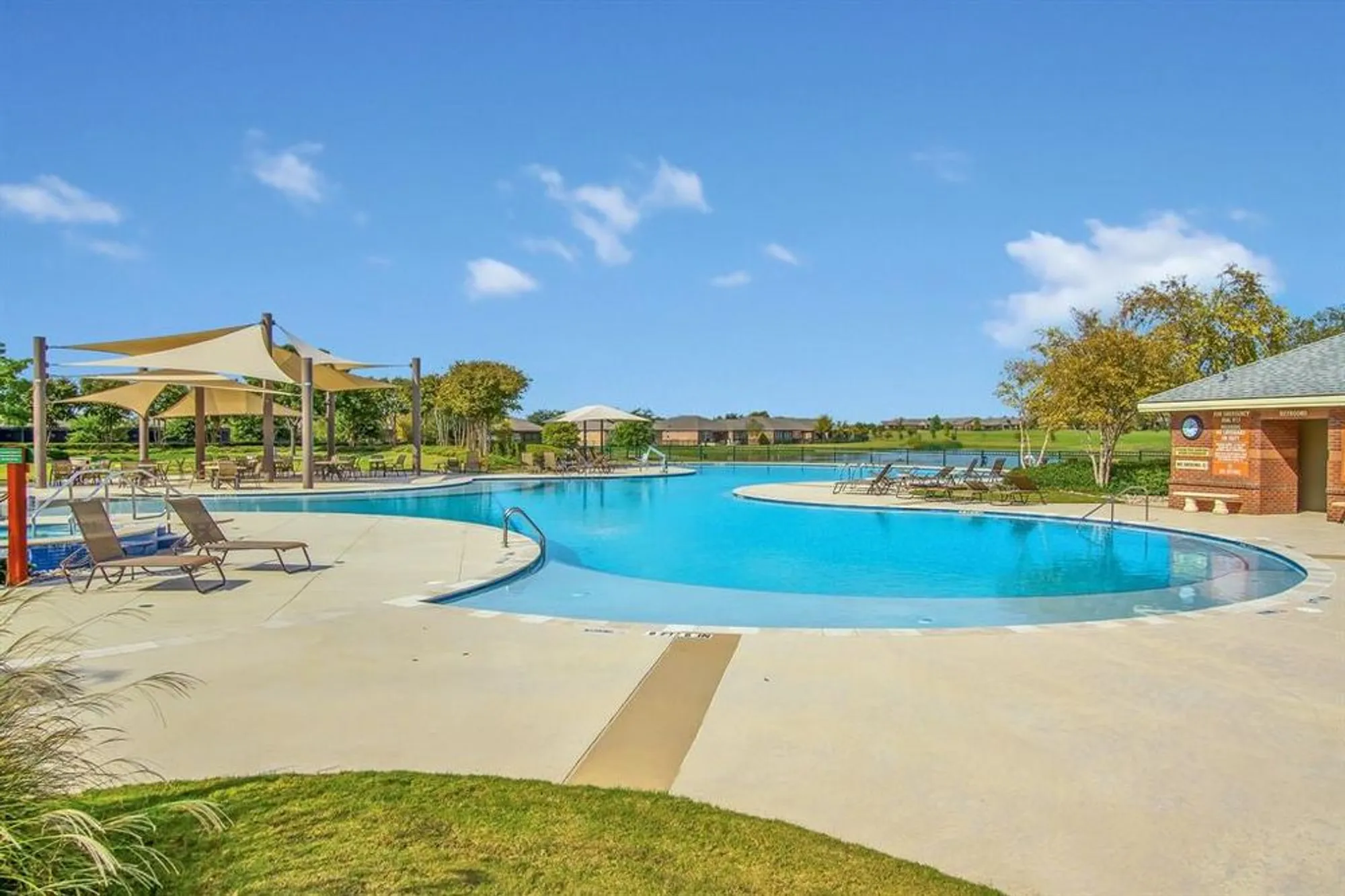 Property Slideshow image 32 of 39 | 305 balboa ct, Frisco, TX, 75036