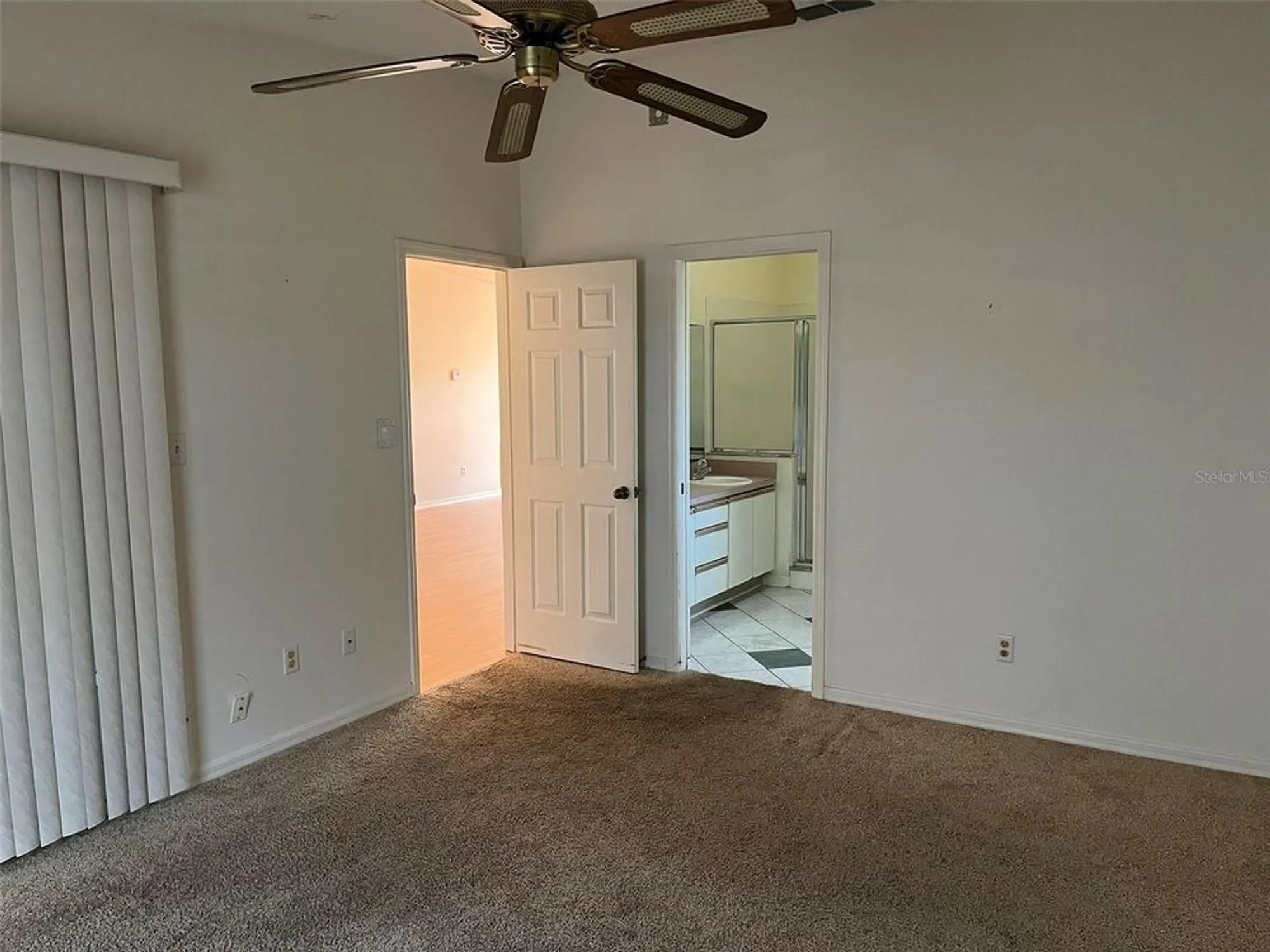 Property Slideshow image 9 of 26 | 25212 clifford hl, Leesburg, FL, 34748