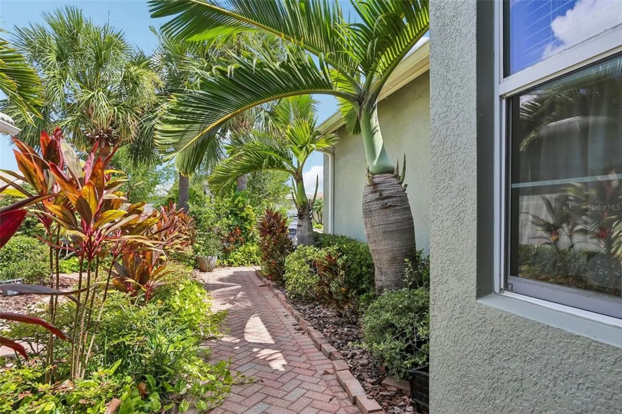 Property Slideshow image 73 of 73 | 15820 aurora lake cir, Wimauma, FL, 33598