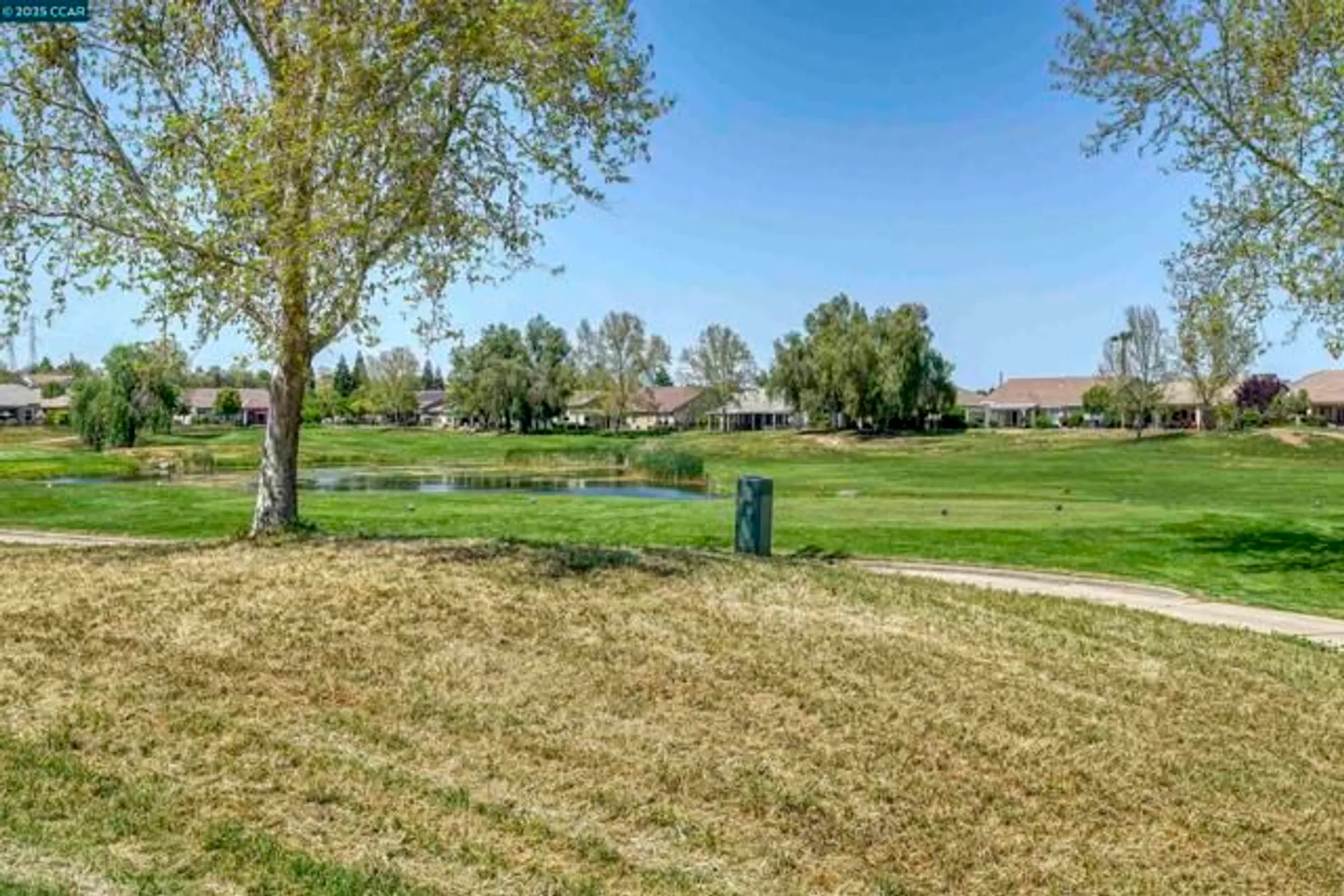 Property Slideshow image 39 of 59 | 1129 jonagold way, Brentwood, CA, 94513