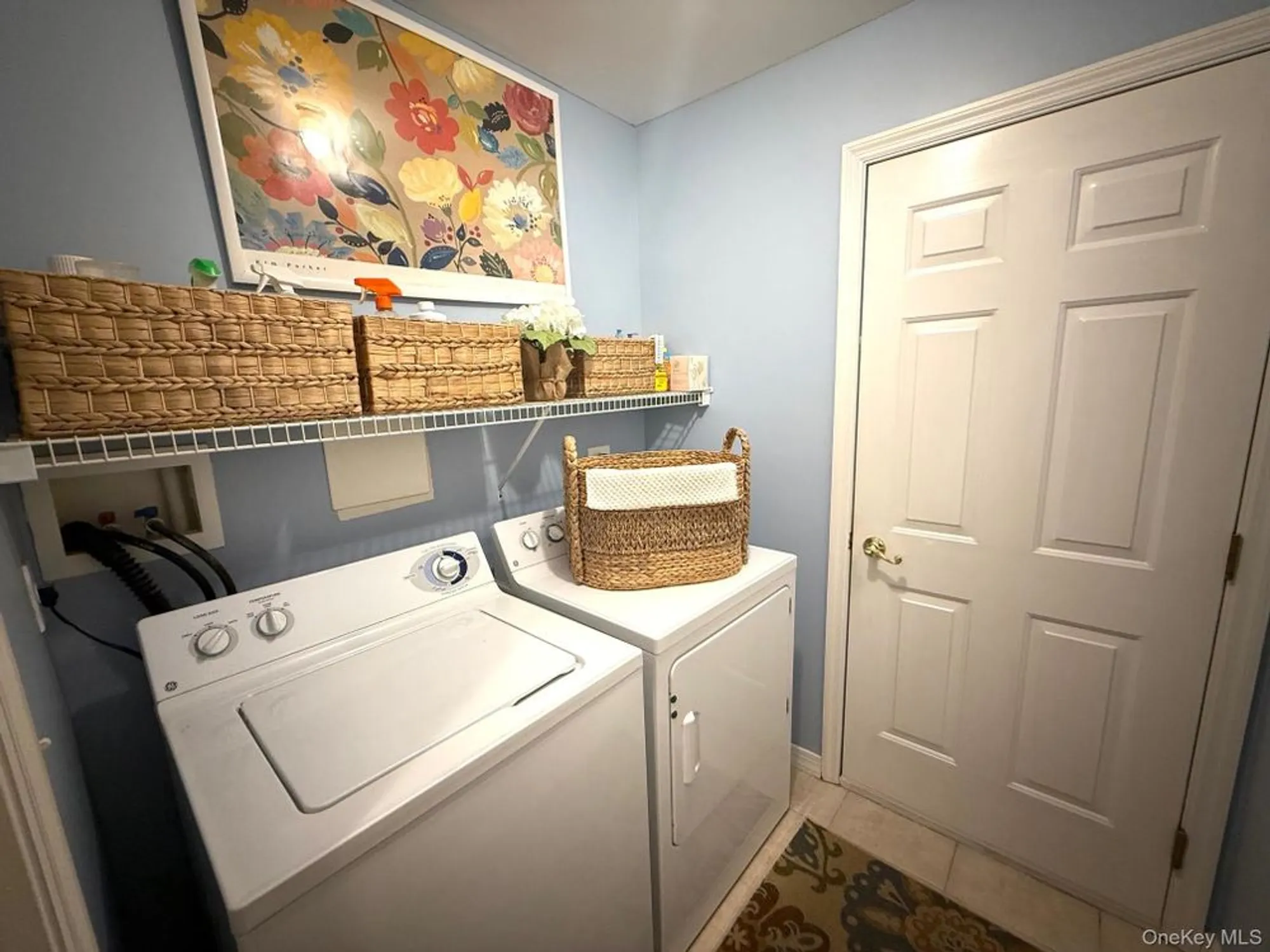 Property Slideshow image 3 of 6 | 41 golden spruce dr, Calverton, NY, 11933