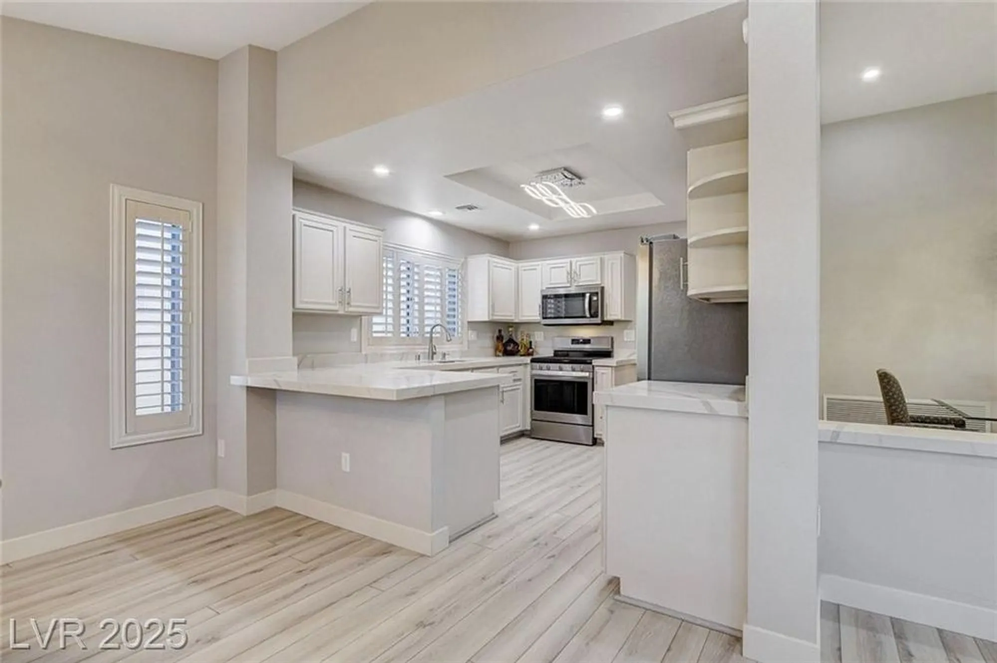 Property Slideshow image 15 of 42 | 10044 woodhouse dr, Las Vegas, NV, 89134