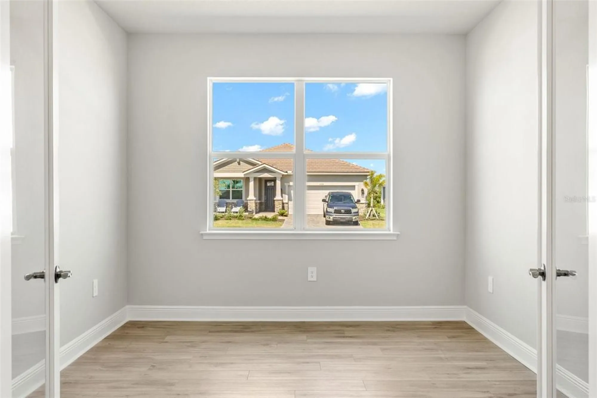 Property Slideshow image 15 of 42 | 11683 rose gold ct, Venice, FL, 34293