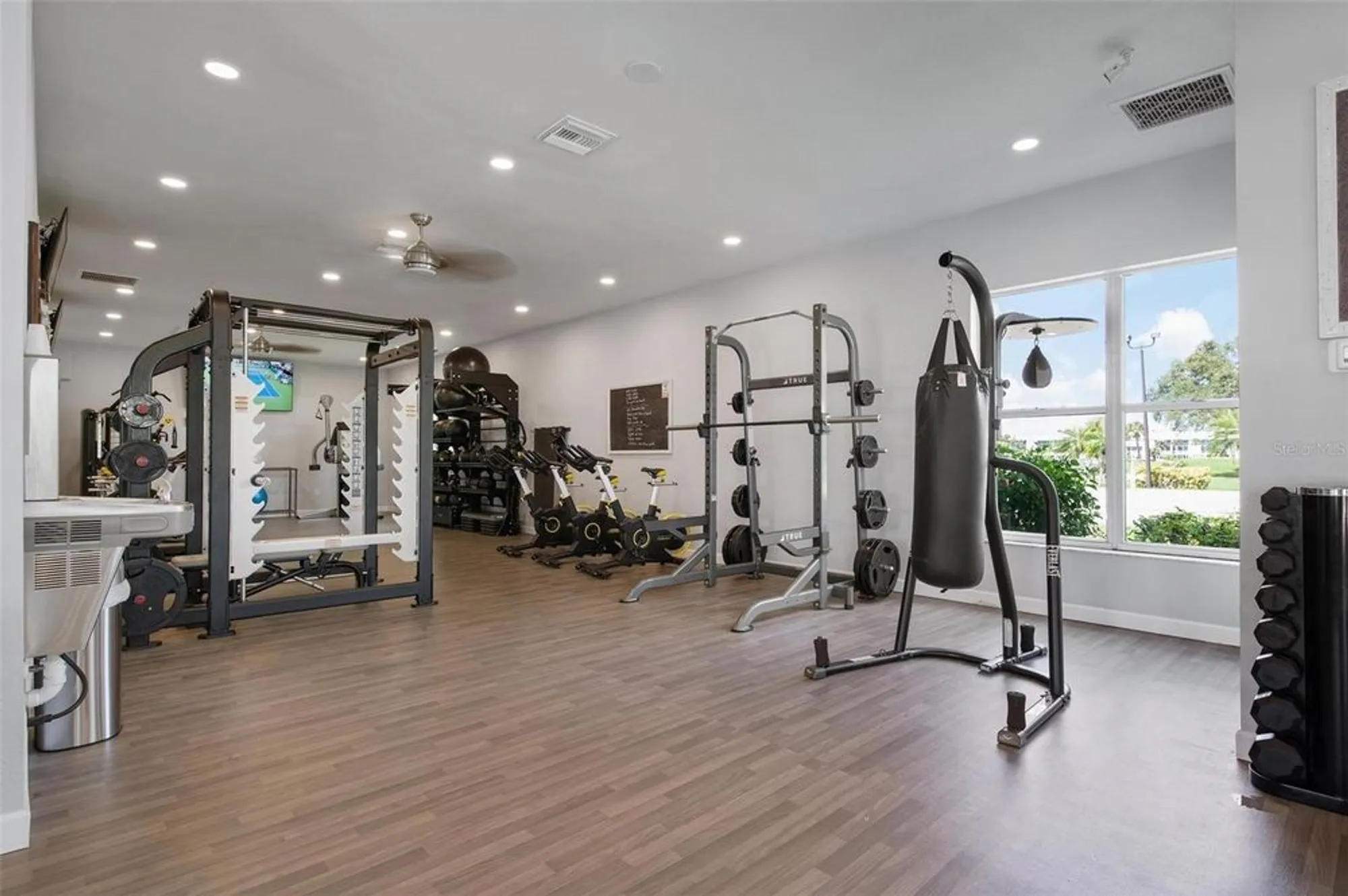 Property Slideshow image 62 of 74 | 1817 lancashire dr, Venice, FL, 34293