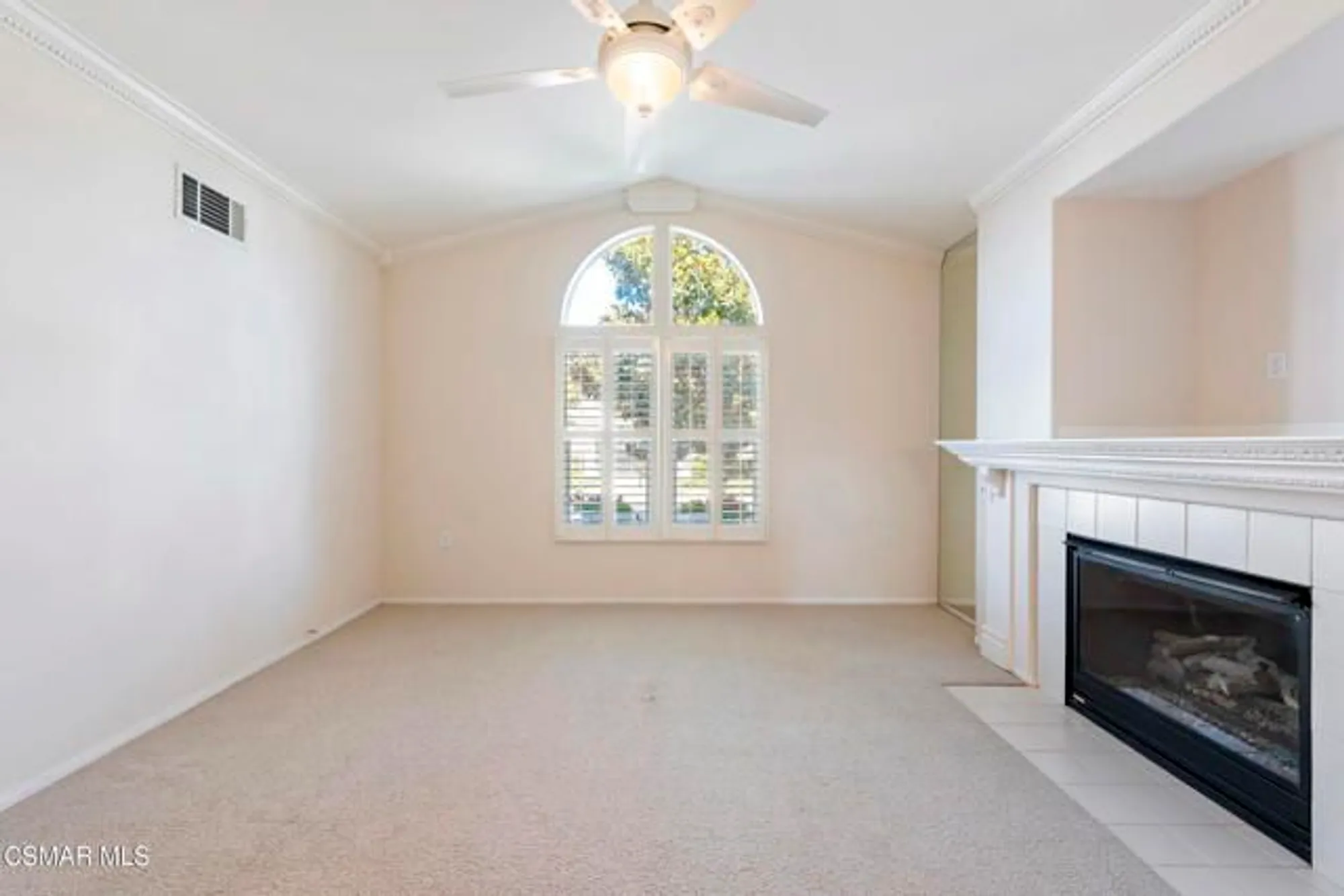 Property Slideshow image 6 of 38 | 2059 tulip ave, Simi Valley, CA, 93063