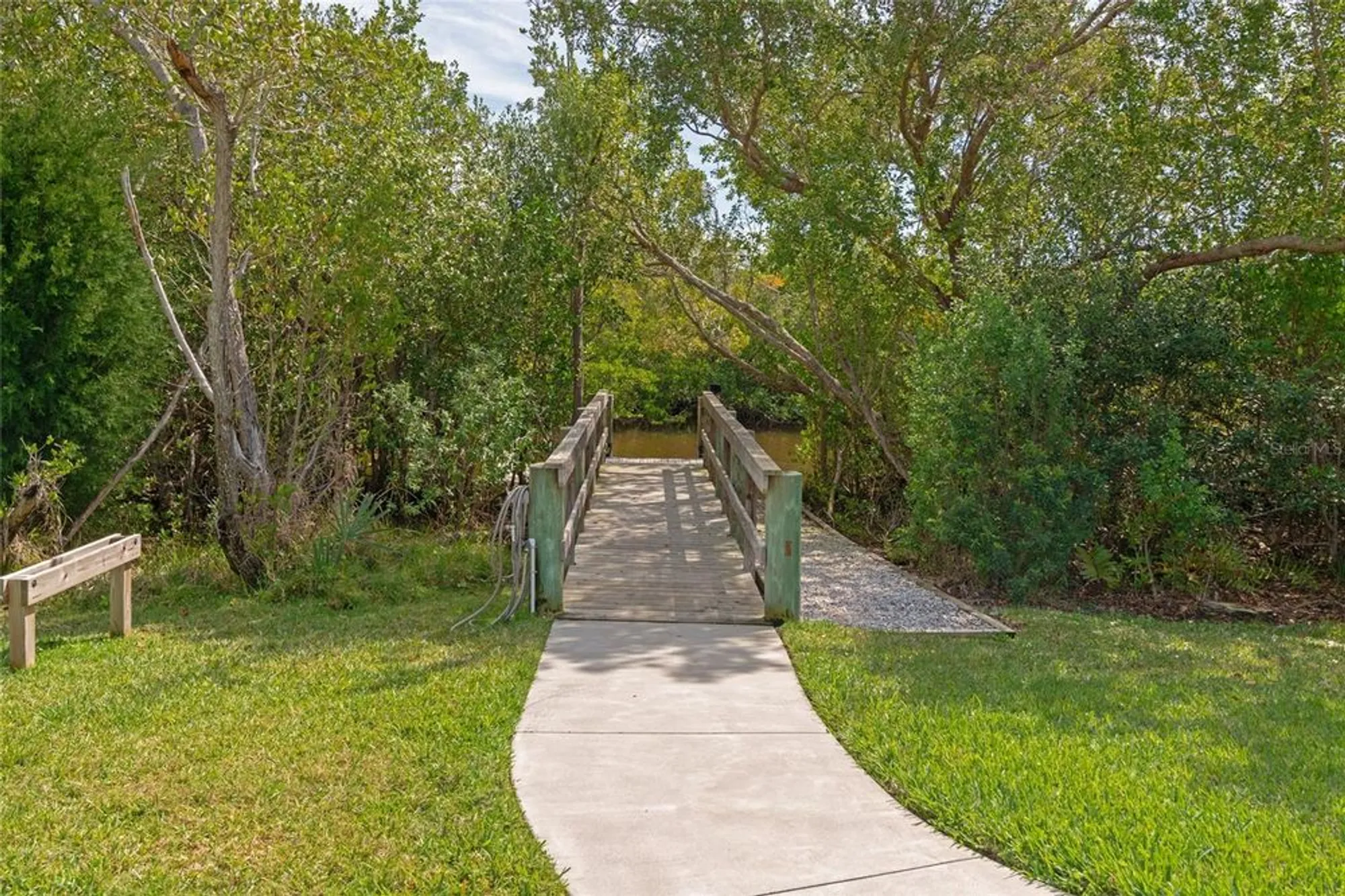 Property Slideshow image 48 of 52 | 1145 edgewater cir # 1145, Bradenton, FL, 34209