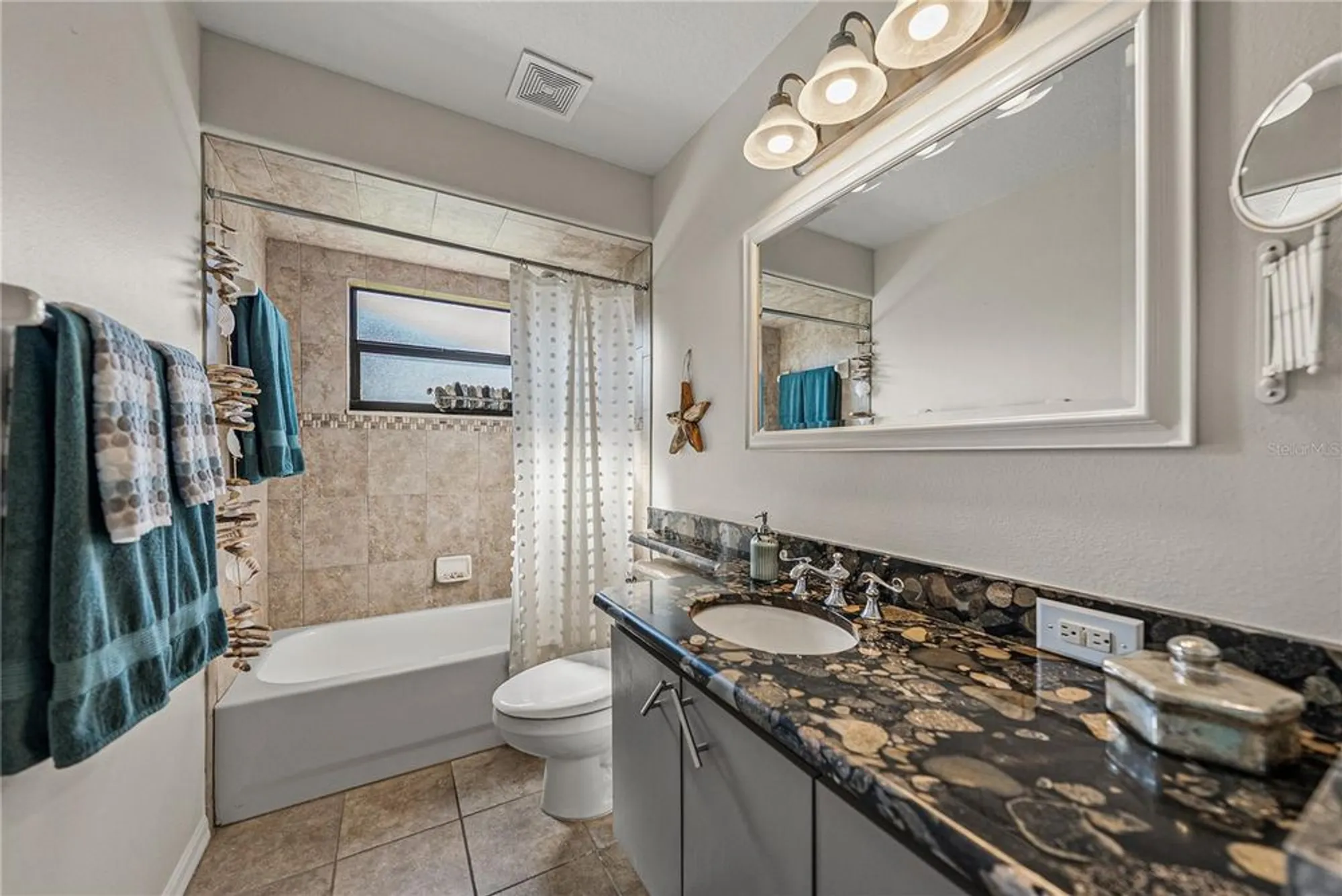 Property Slideshow image 50 of 91 | 13247 thoroughbred dr, Dade City, FL, 33525