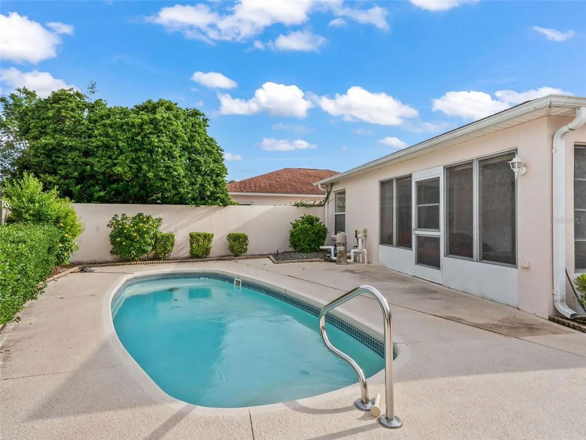 Property Slideshow image 31 of 53 | 744 hernandez dr, The Villages, FL, 32159