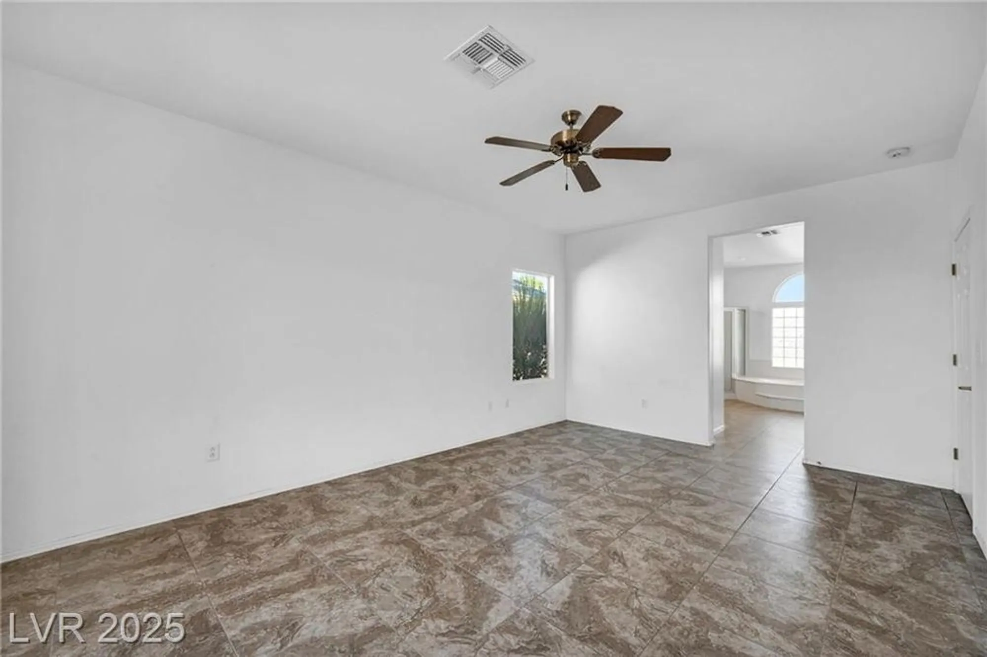 Property Slideshow image 37 of 71 | 2567 evening sky dr, Henderson, NV, 89052