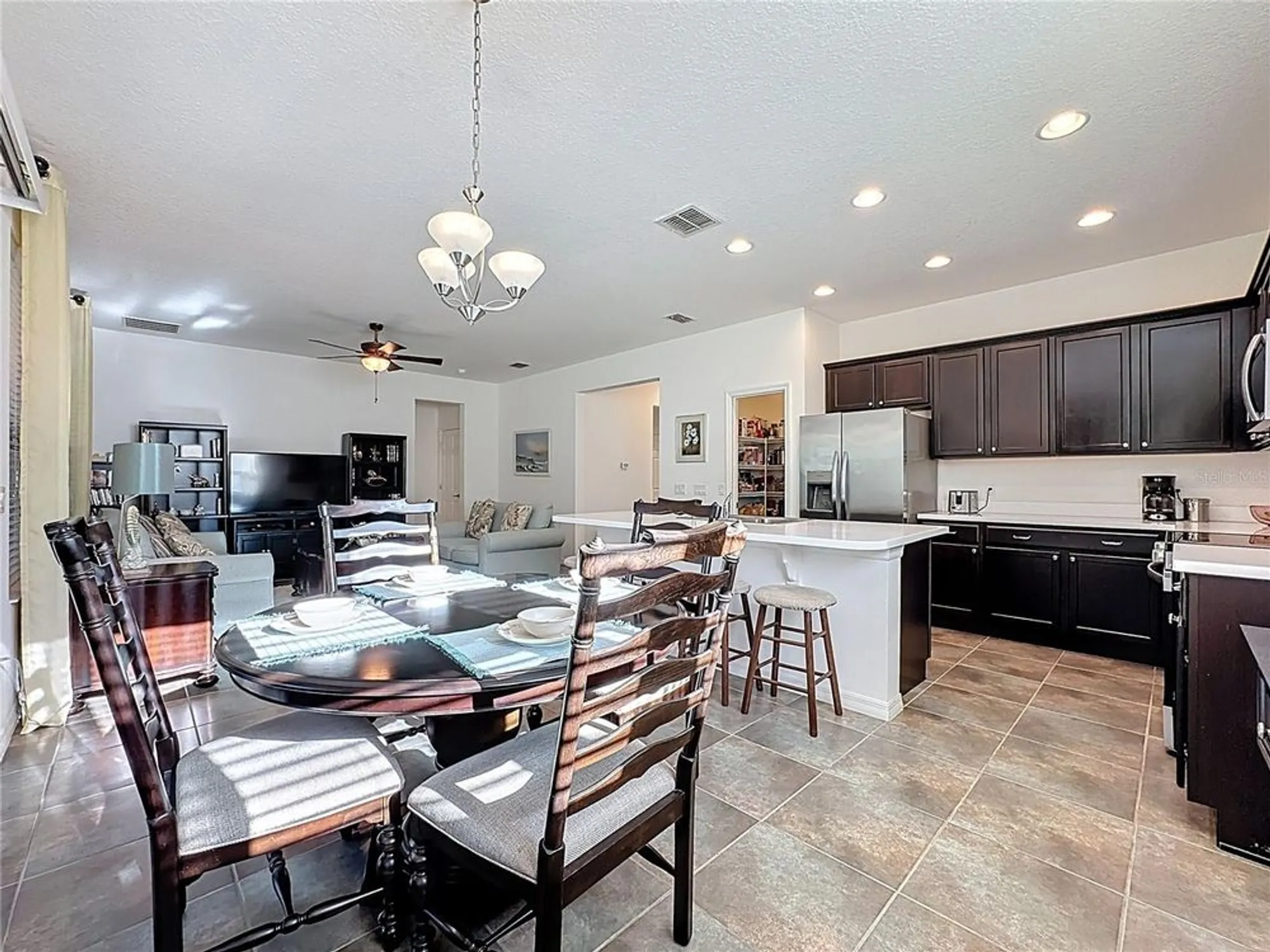 Property Slideshow image 21 of 68 | 1398 del mar dr, Kissimmee, FL, 34759
