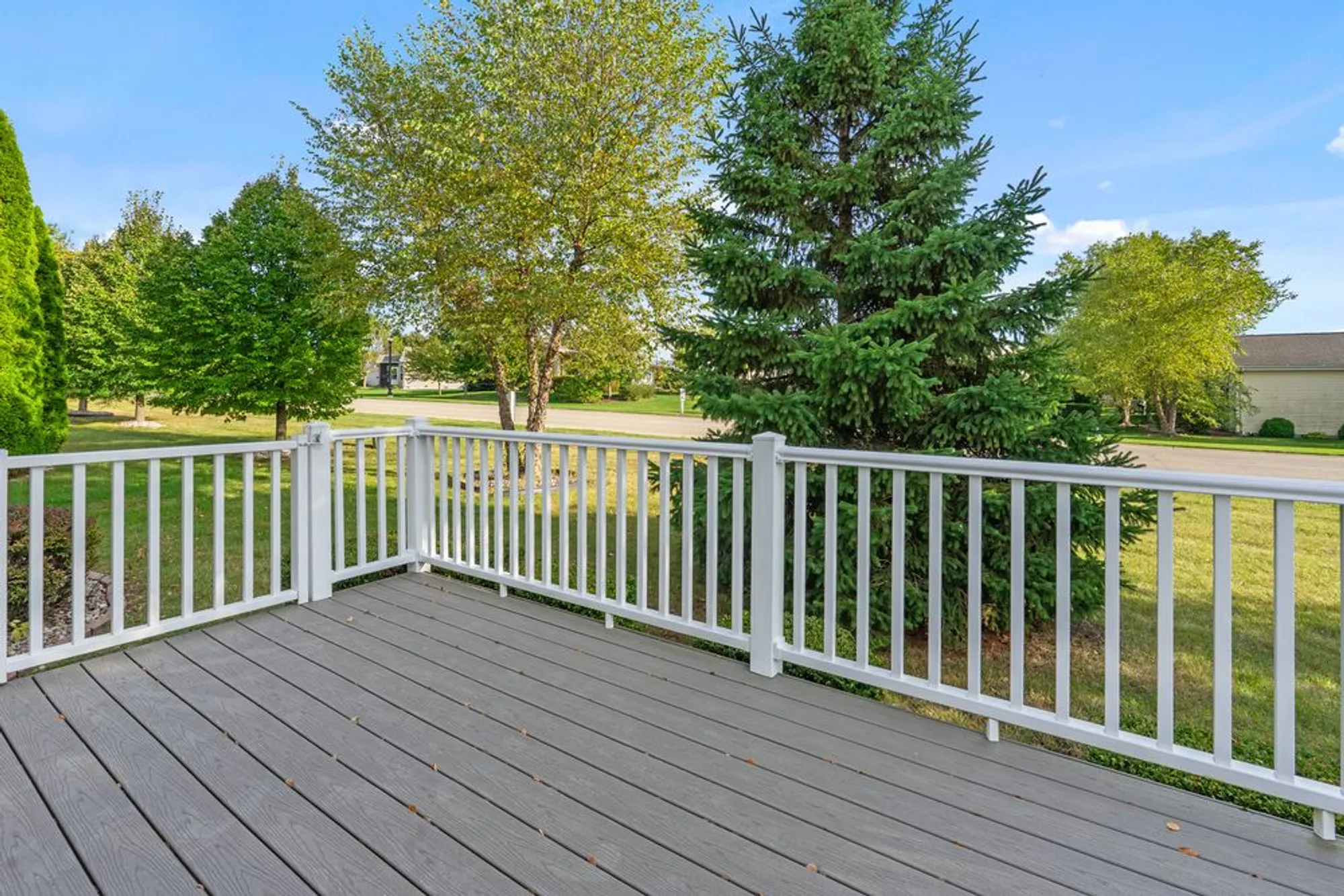 Property Slideshow image 3 of 4 | 3310 stakes ln, Grayslake, IL, 60030