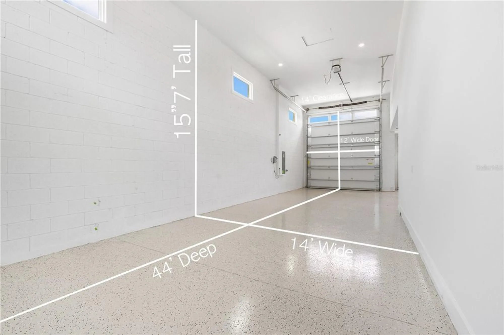 Property Slideshow image 6 of 43 | 9021 players dr, Weeki Wachee, FL, 34613