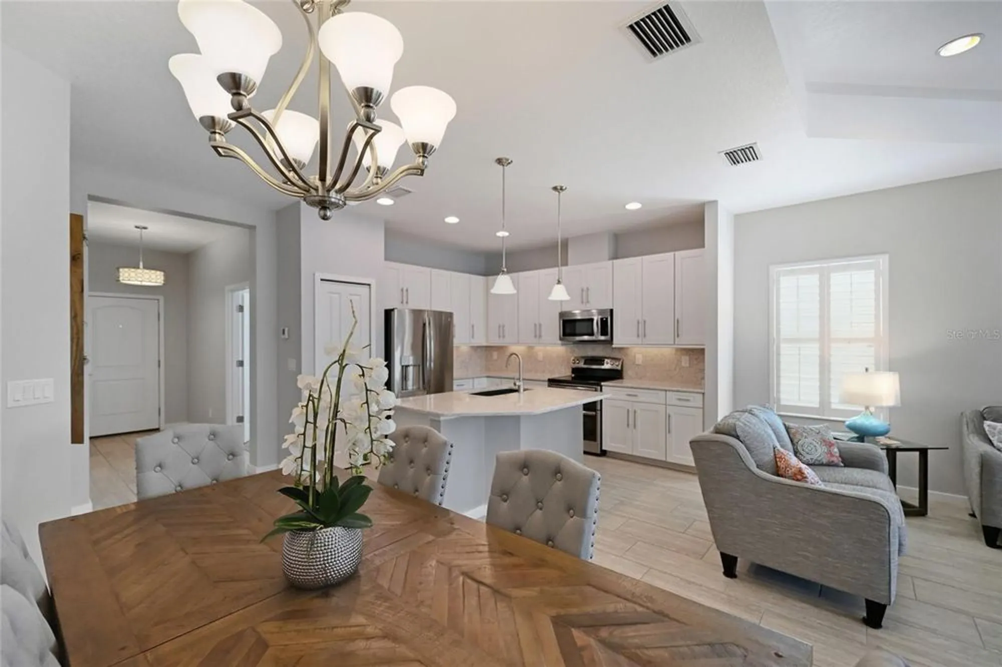 Property Slideshow image 22 of 50 | 7105 vista bella dr, Bradenton, FL, 34209