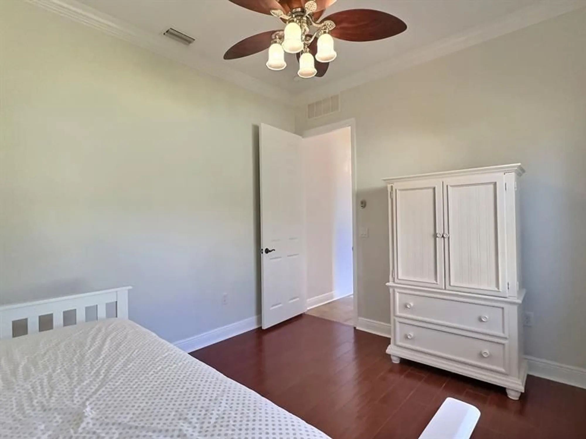 Property Slideshow image 22 of 46 | 655 sw long key ct, Port Saint Lucie, FL, 34986