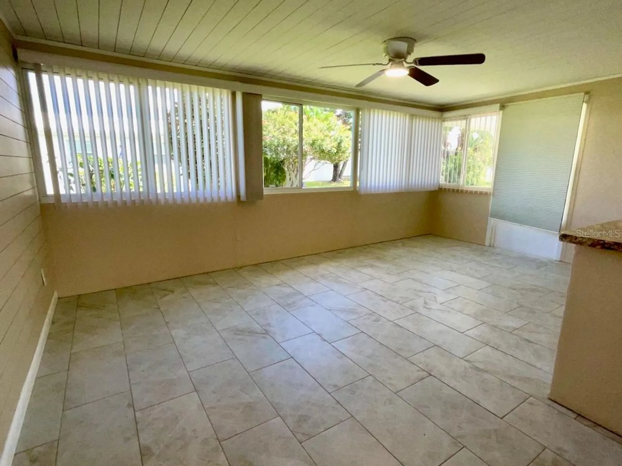 Property Slideshow image 12 of 33 | 10157 43rd way, Pinellas Park, FL, 33782