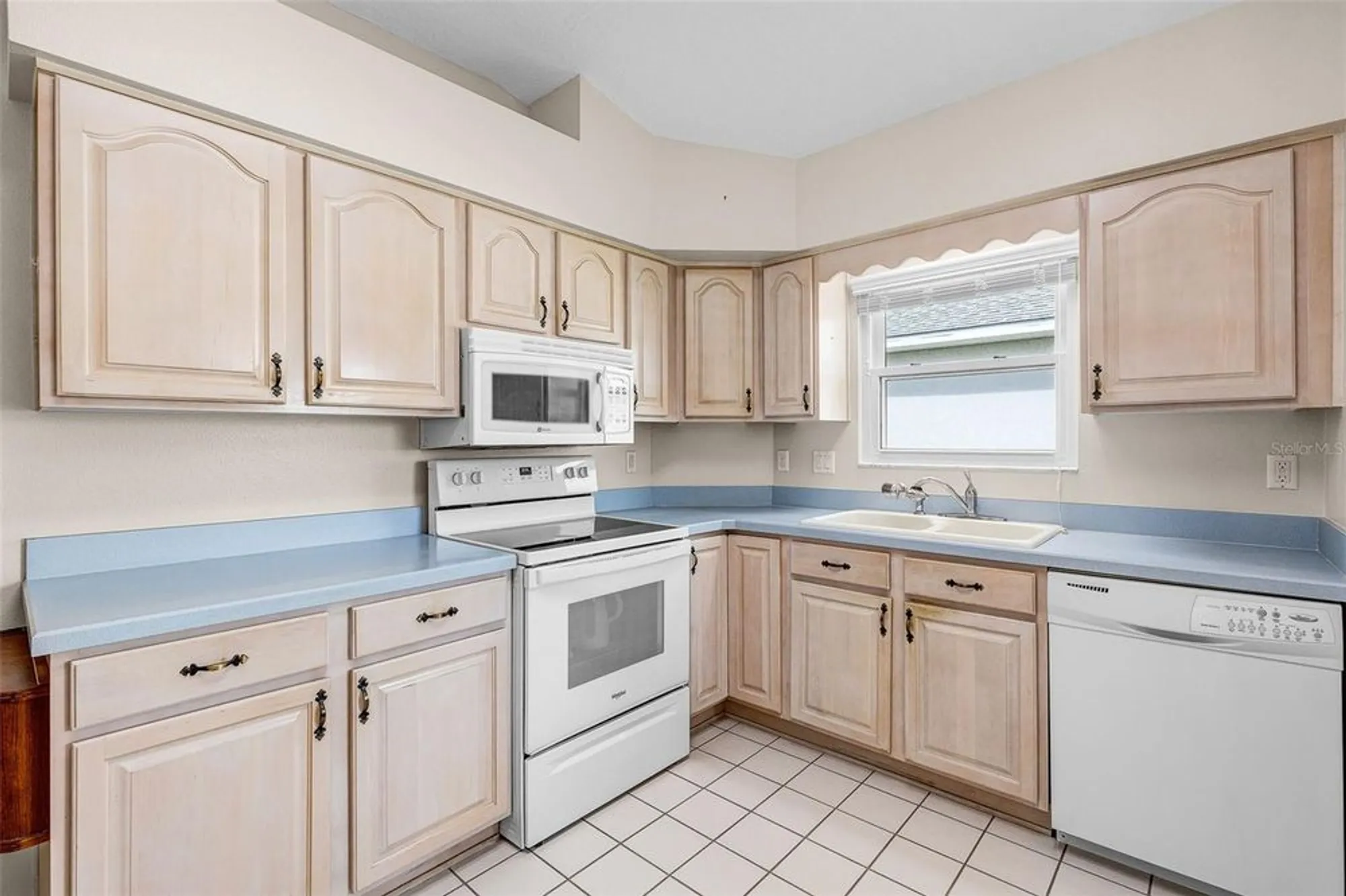 Property Slideshow image 14 of 48 | 21737 king john st, Leesburg, FL, 34748