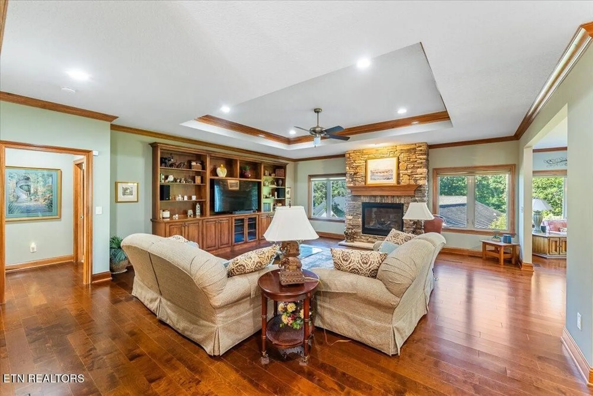 Property Slideshow image 25 of 54 | 400 tanasi way, Loudon, TN, 37774