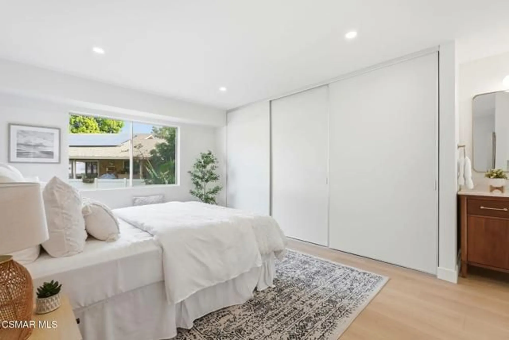 Property Slideshow image 15 of 23 | 1208 village 1, Camarillo, CA, 93012