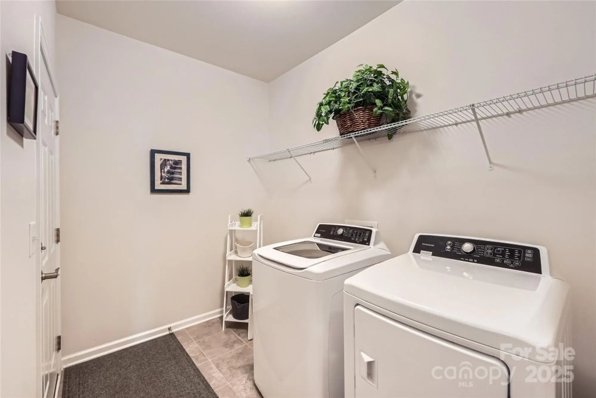 Property Slideshow image 16 of 41 | 525 cellini pl, Mount Holly, NC, 28120